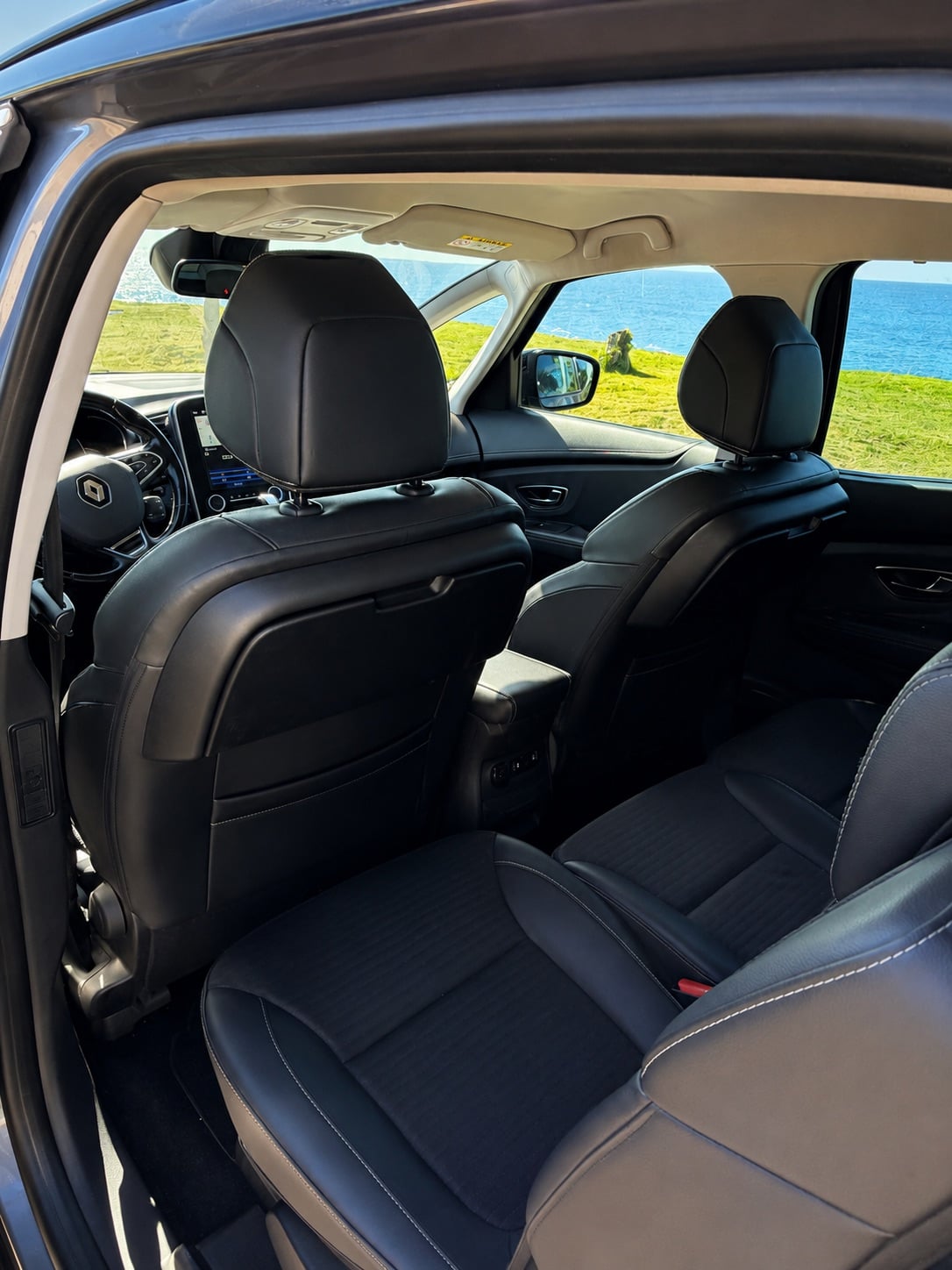 Renault Grand Scenic avec Siège bébé