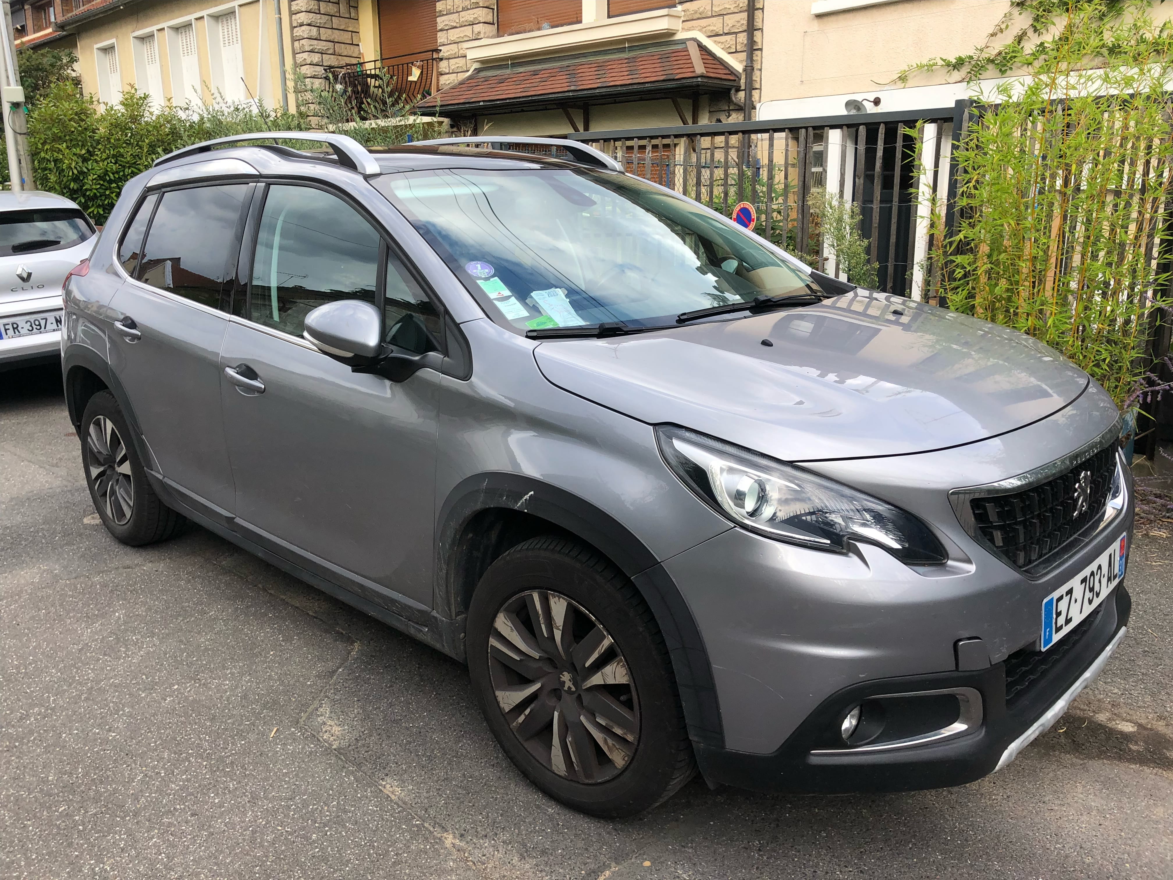 Peugeot 2008, 2018, Essence 98, automatique
