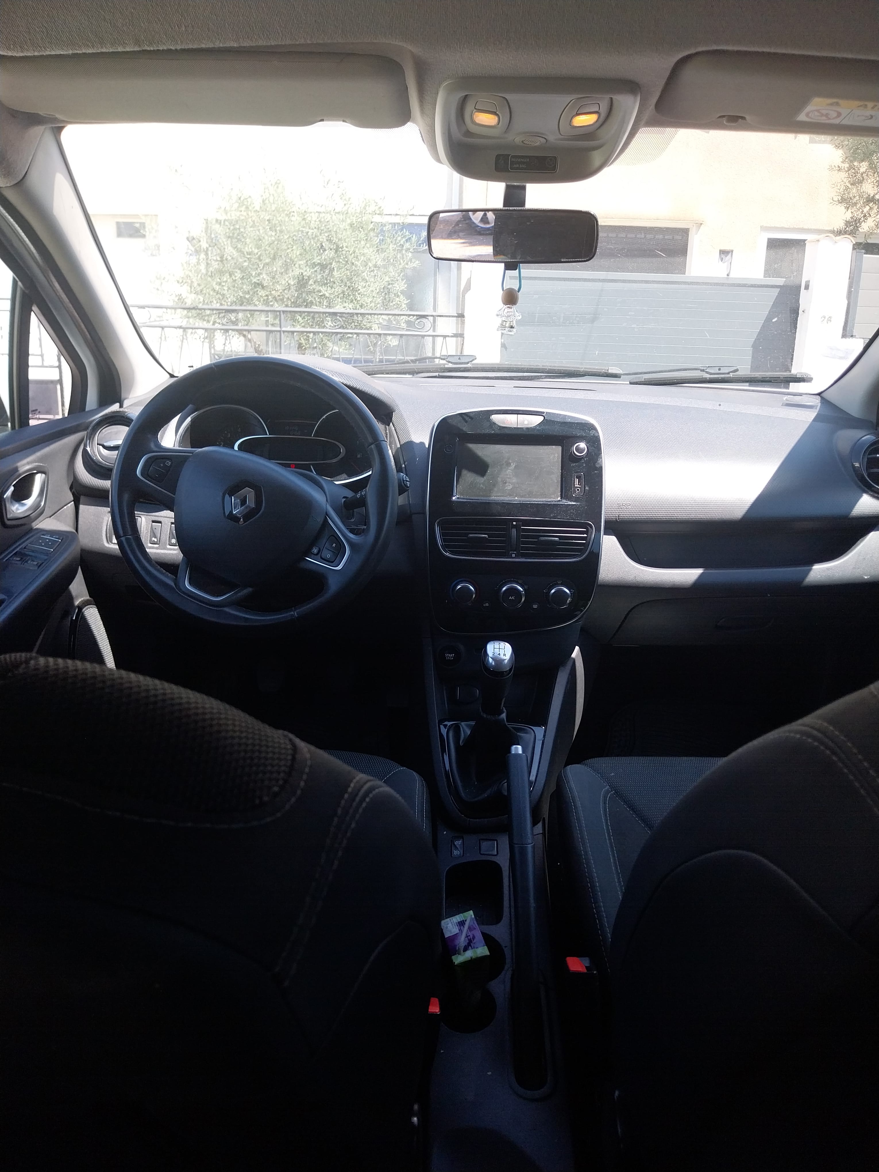 Renault Clio avec GPS