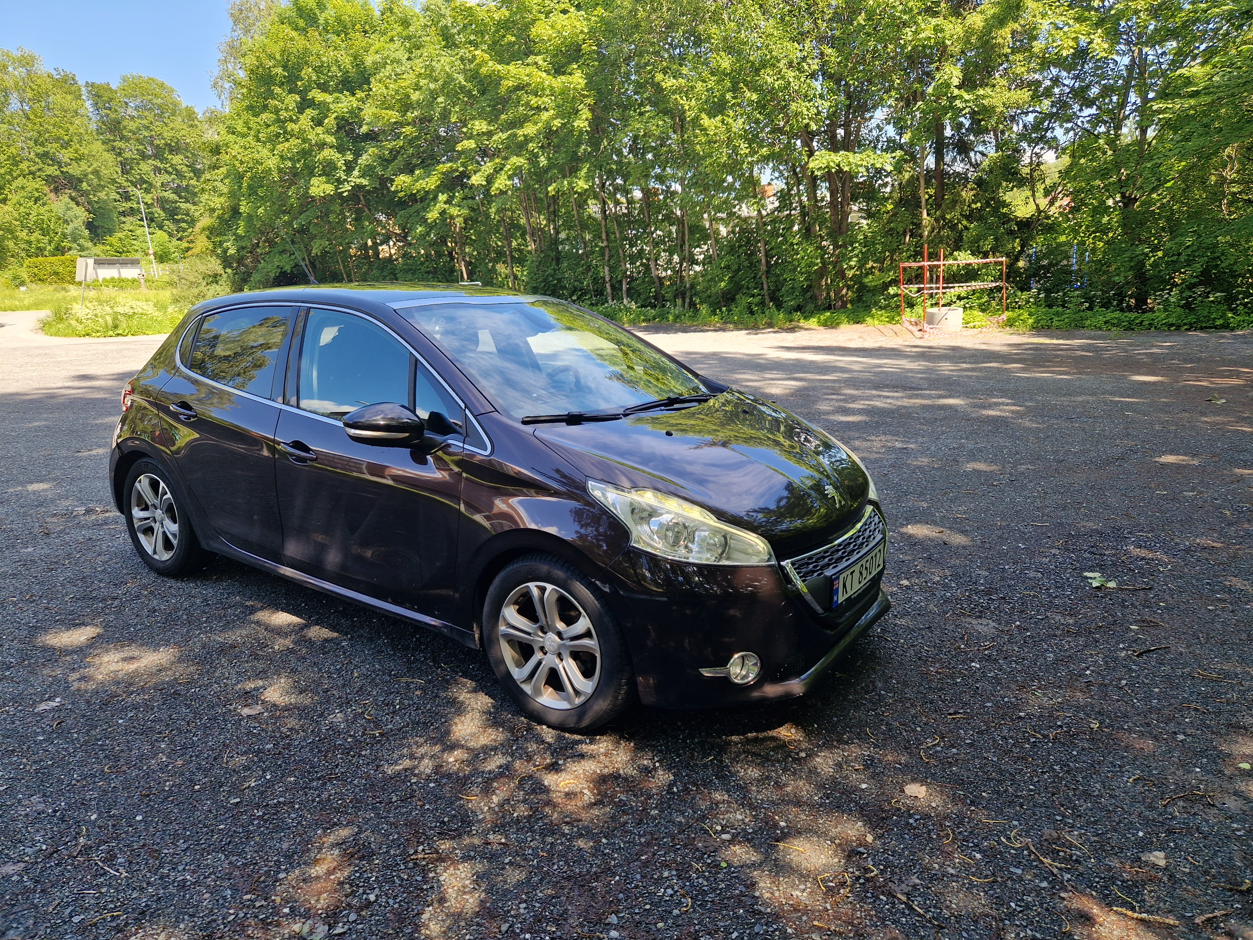 Peugeot 208, 2013, Diesel