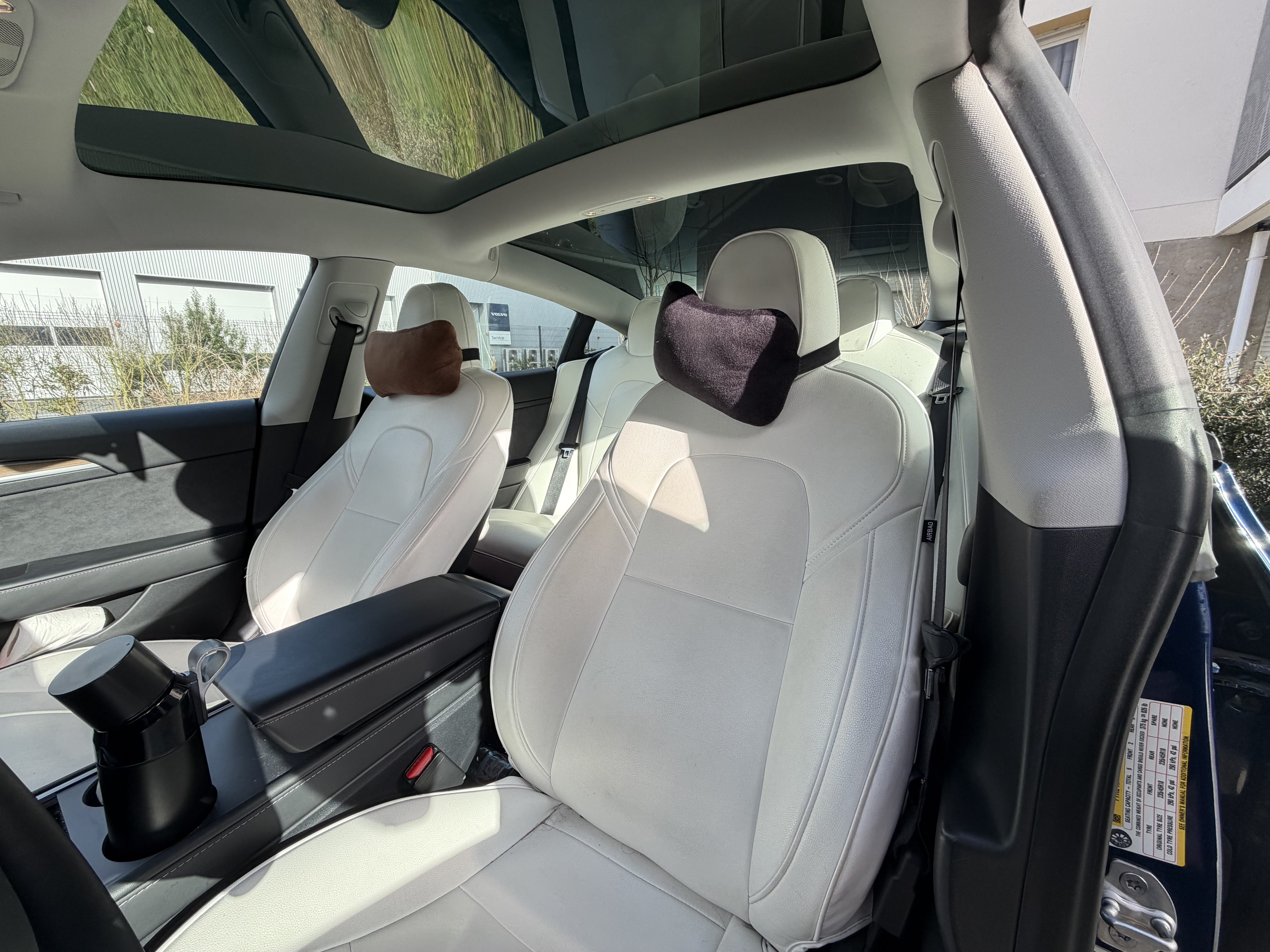 Tesla Model 3 avec Dashcam