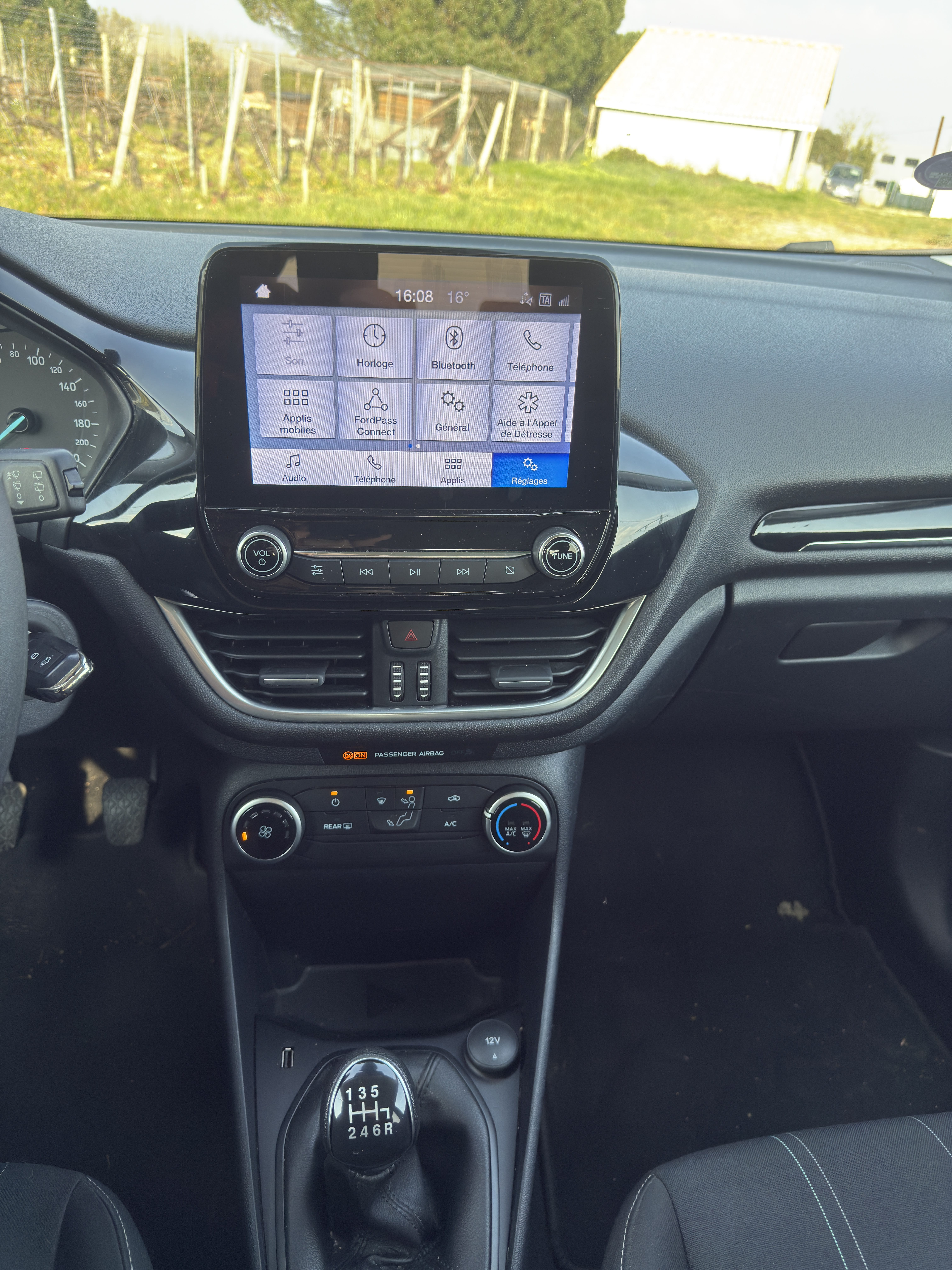 Ford Fiesta avec Audio Bluetooth