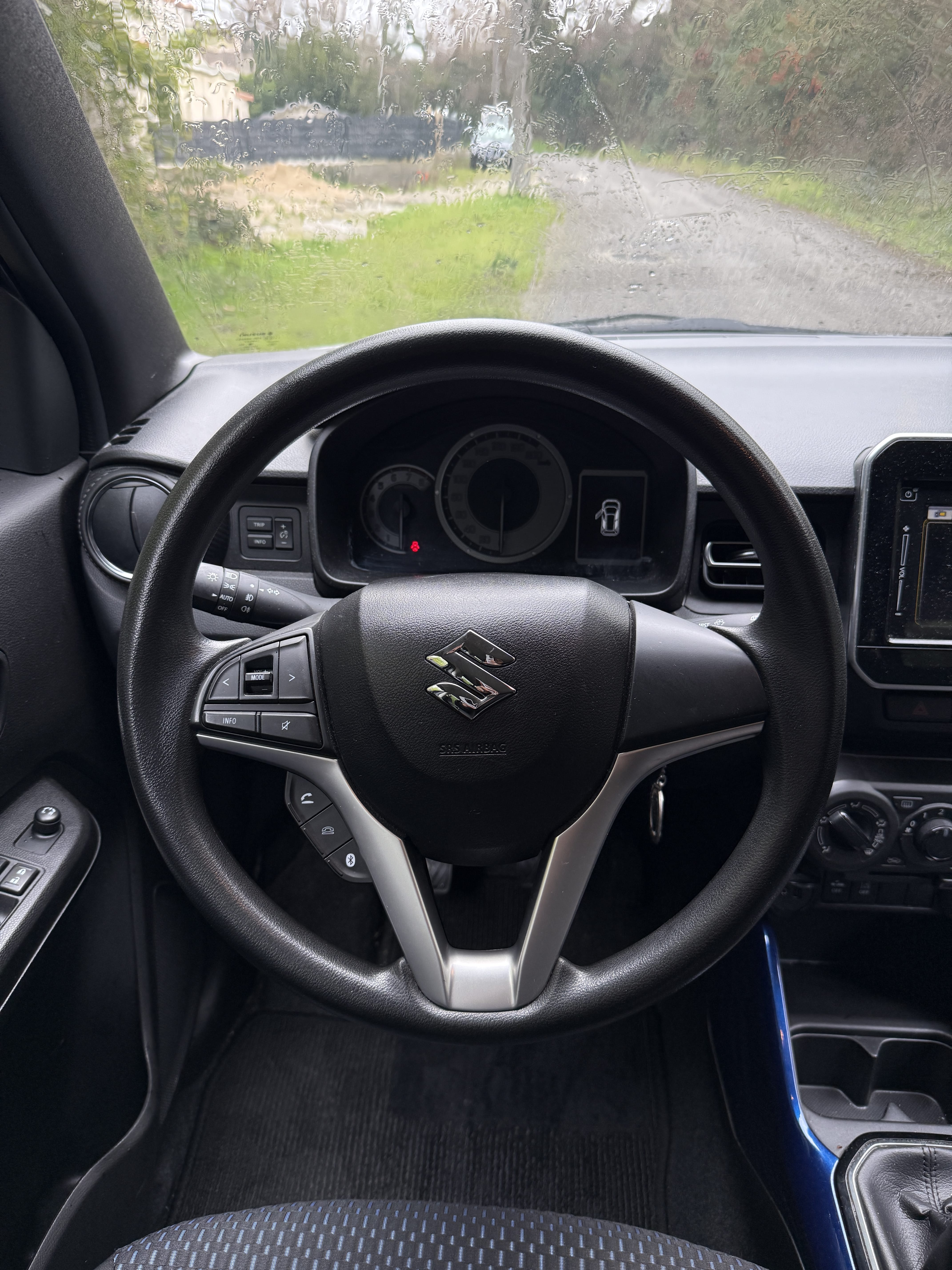 Suzuki Ignis avec Dashcam