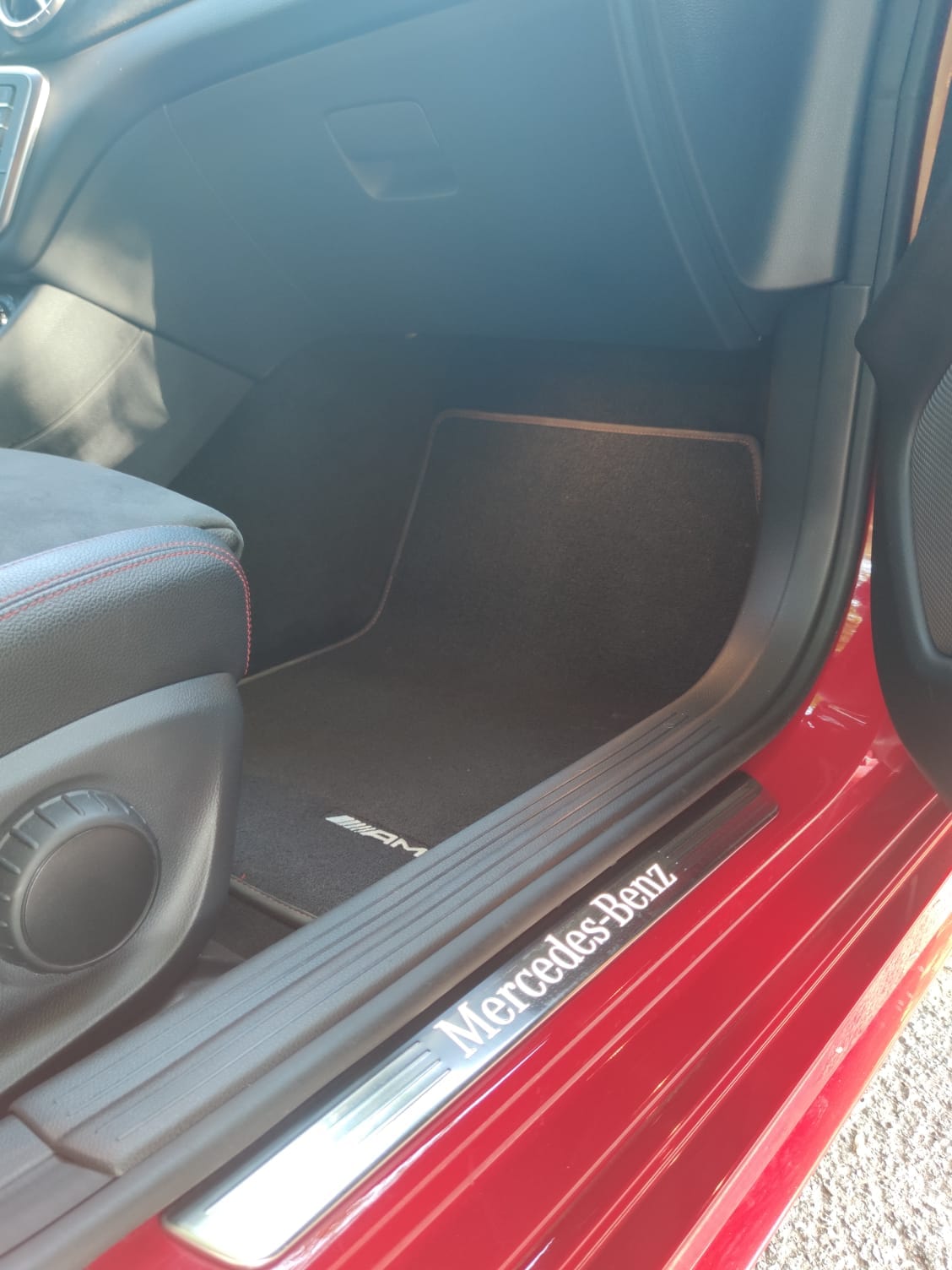 Mercedes-Benz CLA 180 avec Android Auto