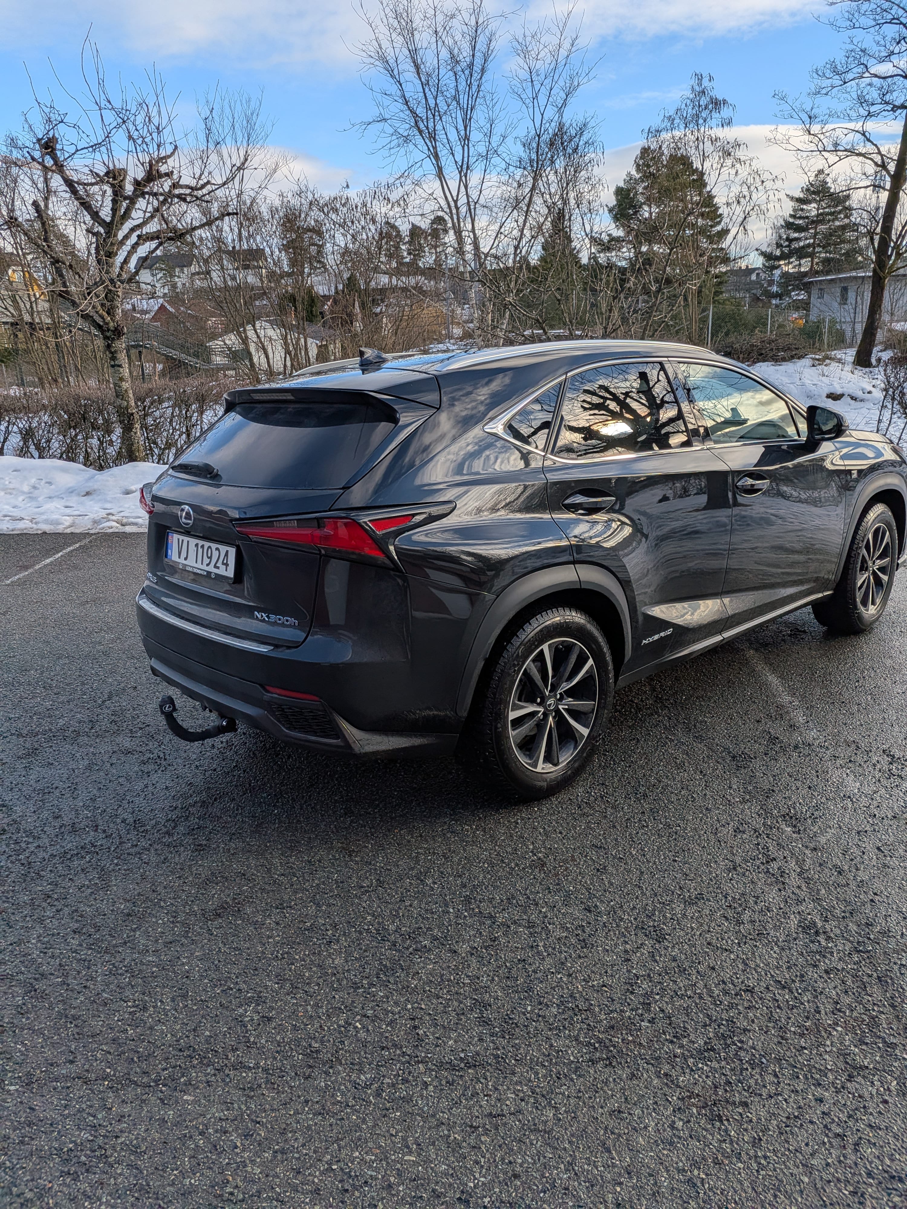 Lexus NX 300 F Sport with Android Auto