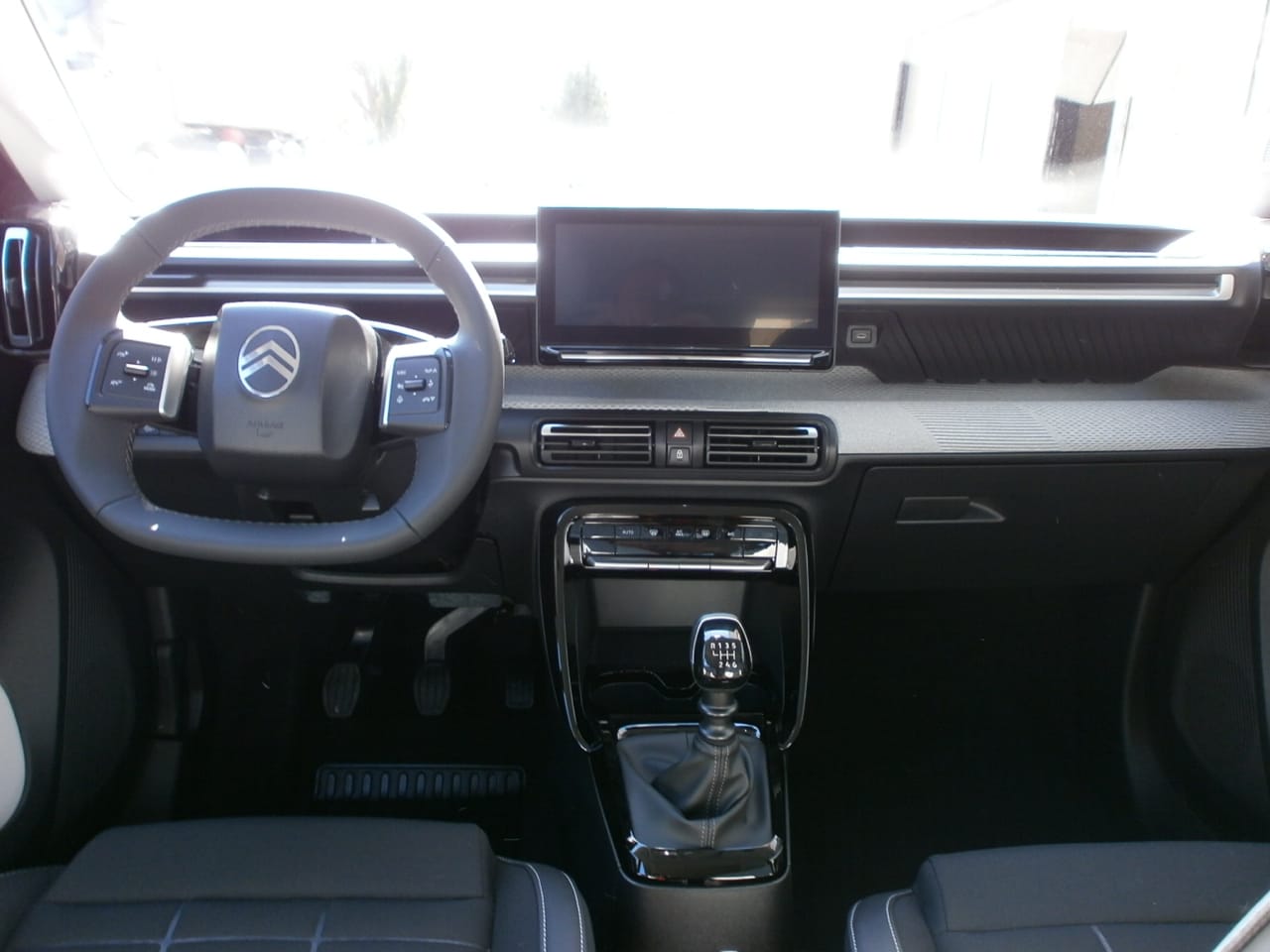 Citroen C3 IV MAX 100CH BVM avec GPS