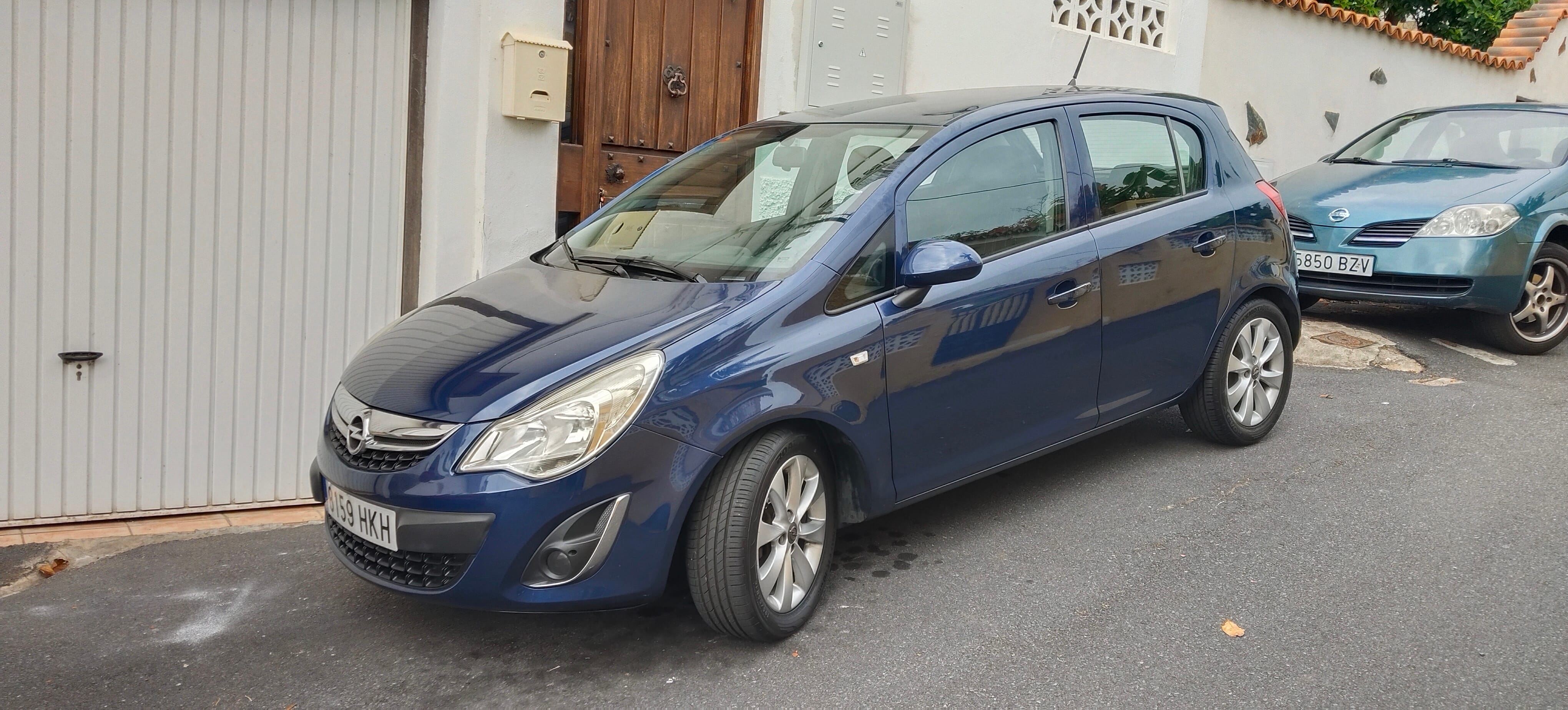 Opel Corsa con Control de velocidad