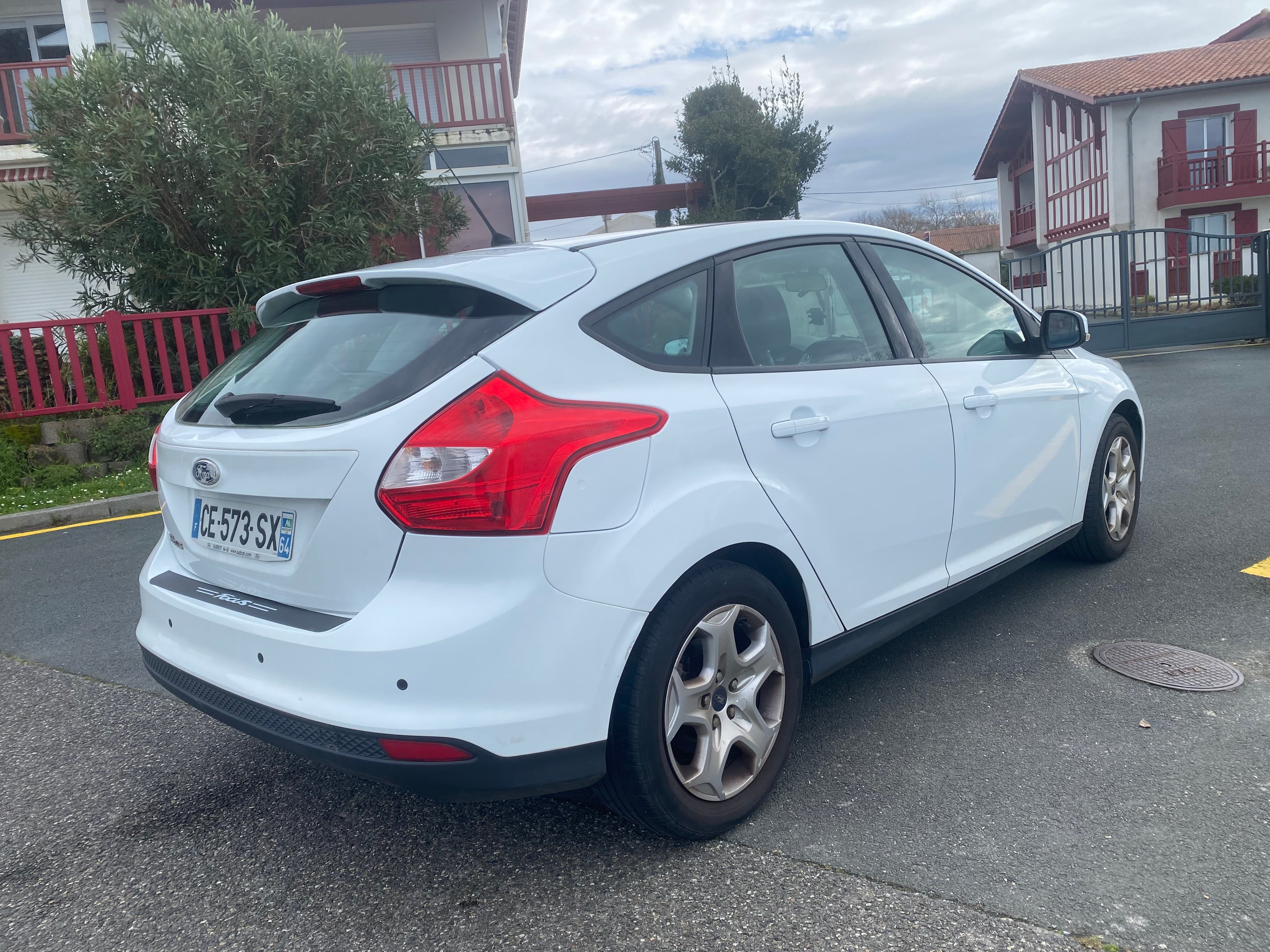 Ford Focus avec Autoradio