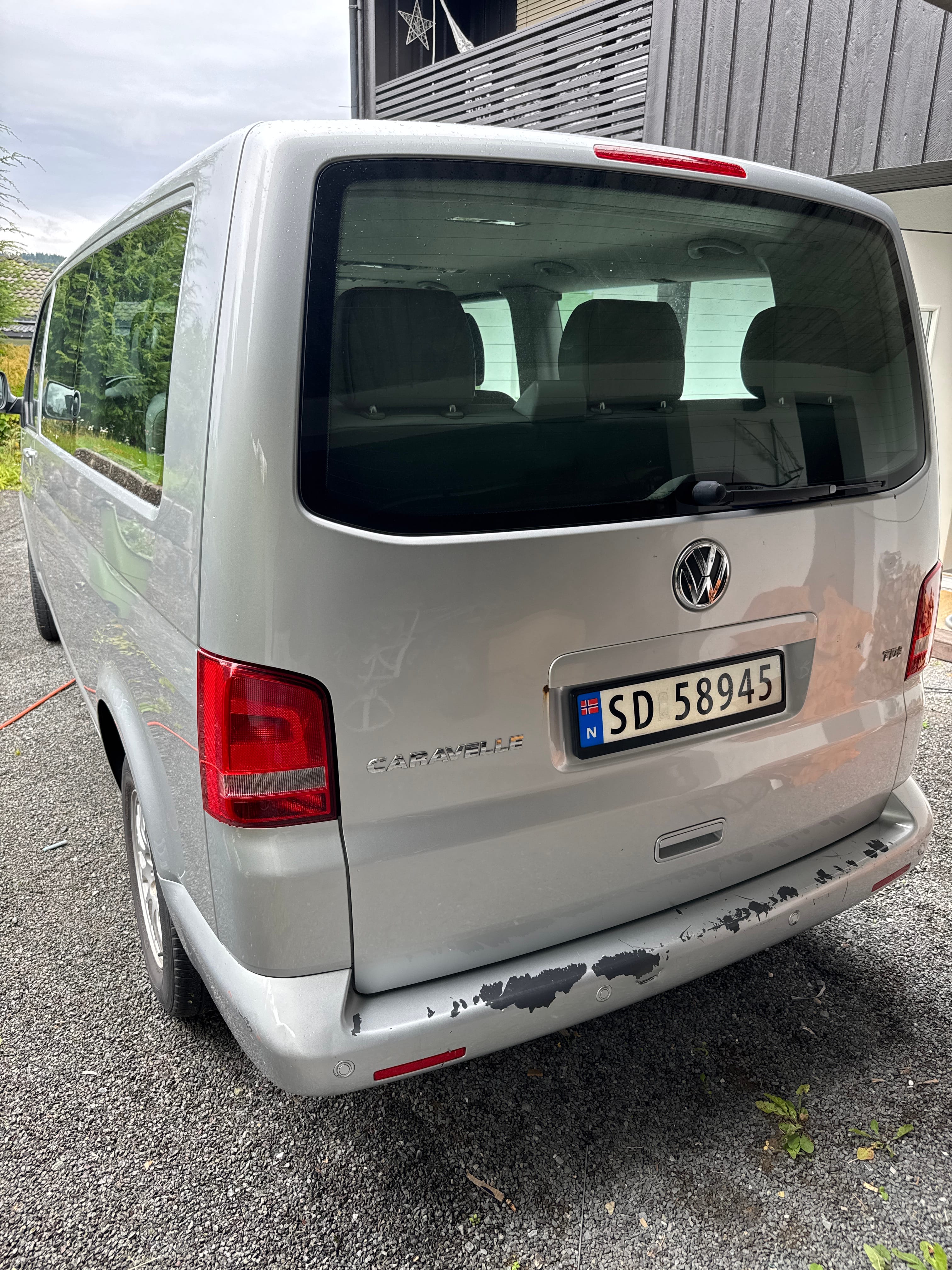 Volkswagen Caravelle med Vinterdekk