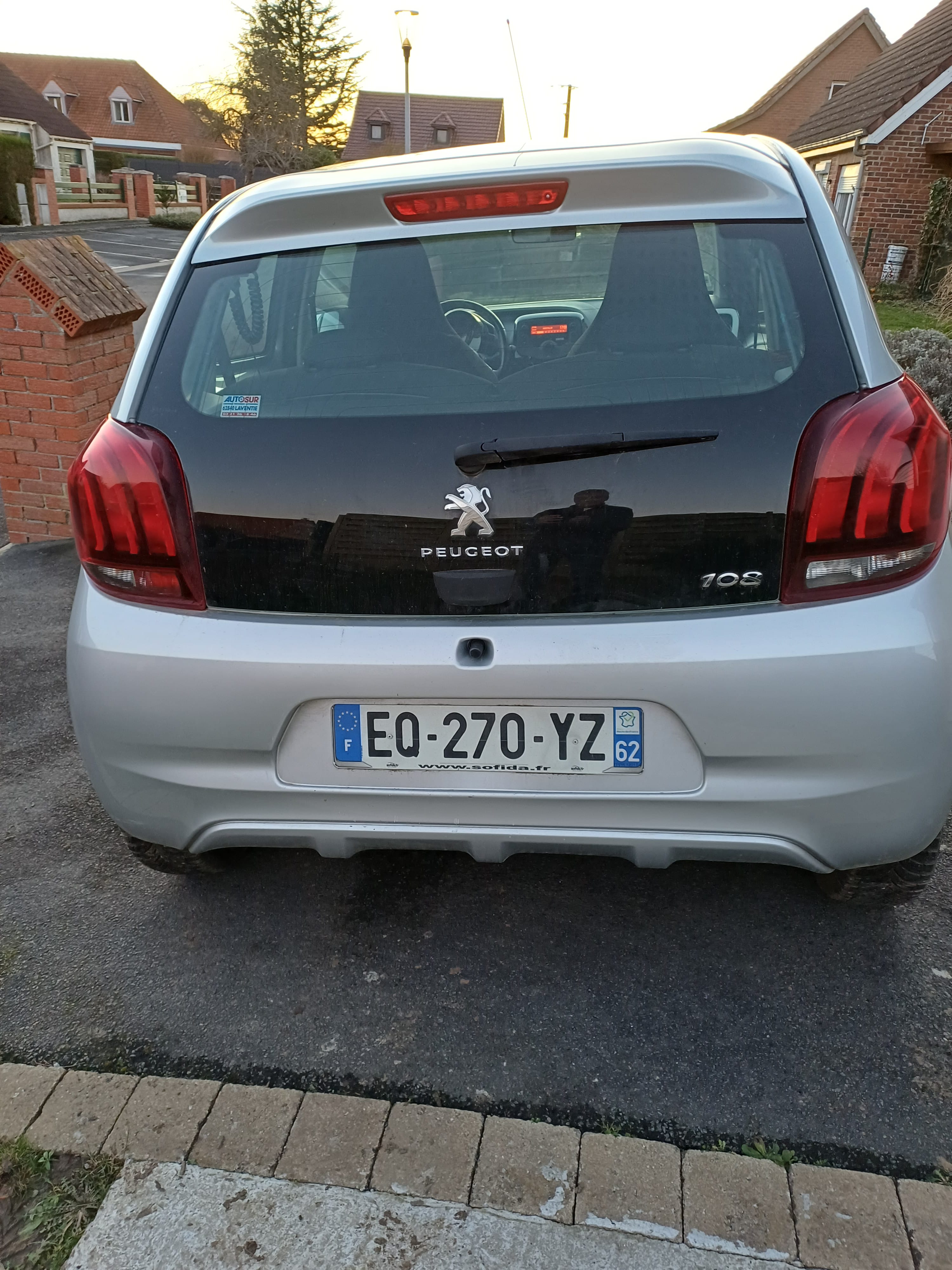 Peugeot 108 1.0 Style avec Régulateur de vitesse