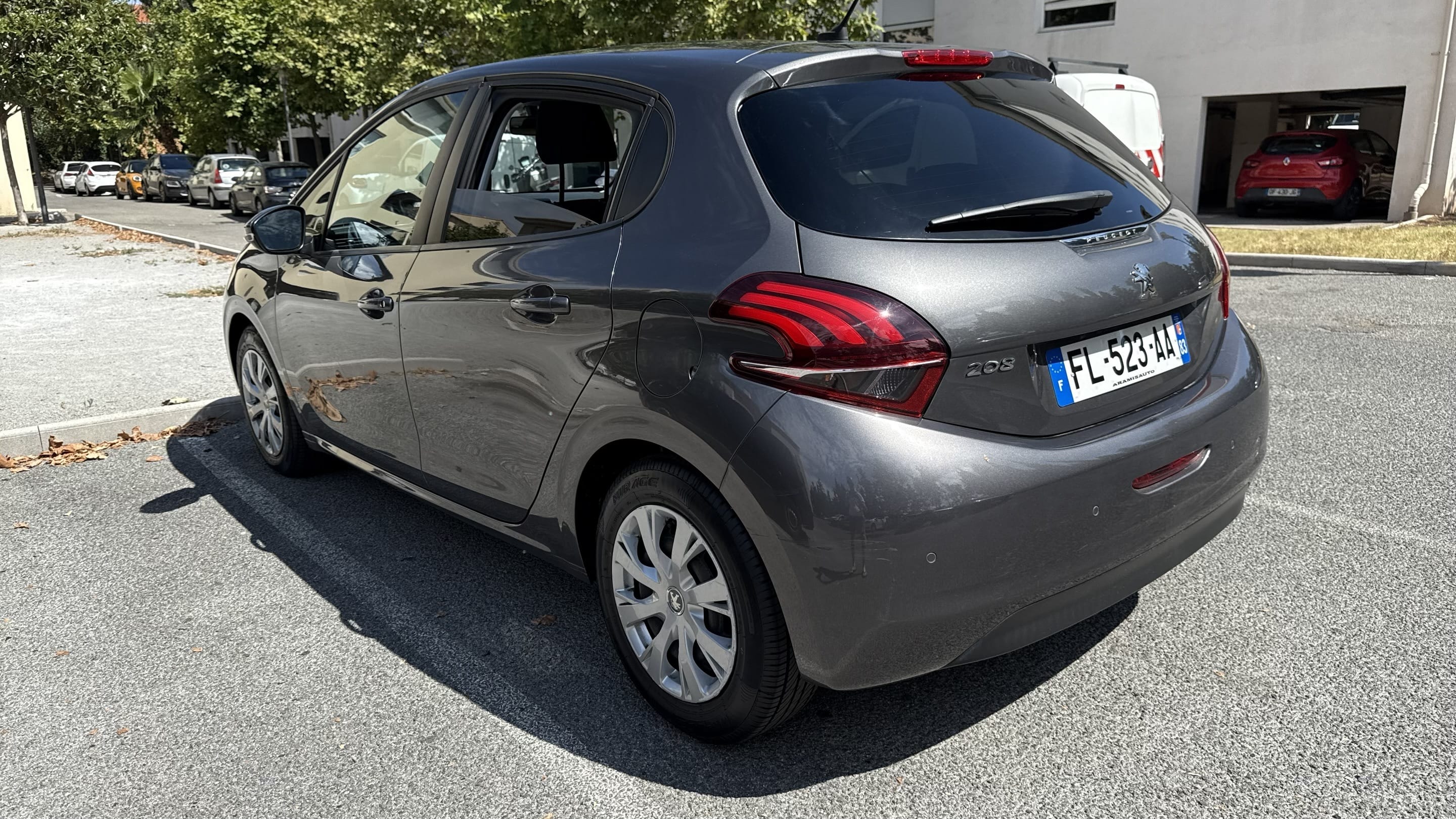 Peugeot 208 avec Régulateur de vitesse