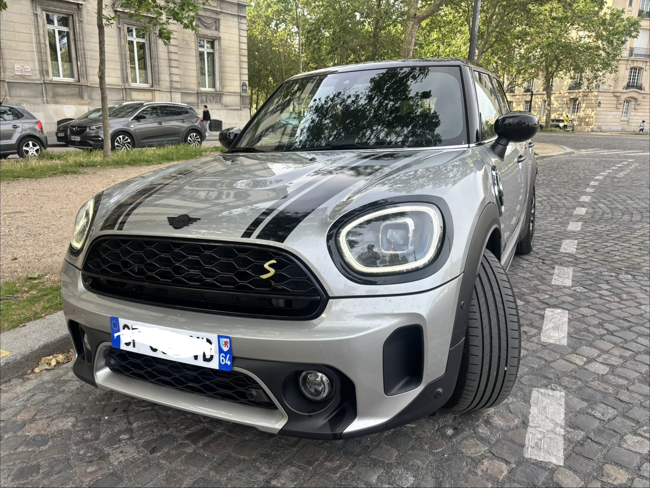 Mini Countryman Cooper SE All4, 2023, Essence 95 / Électrique (hybride), automatique