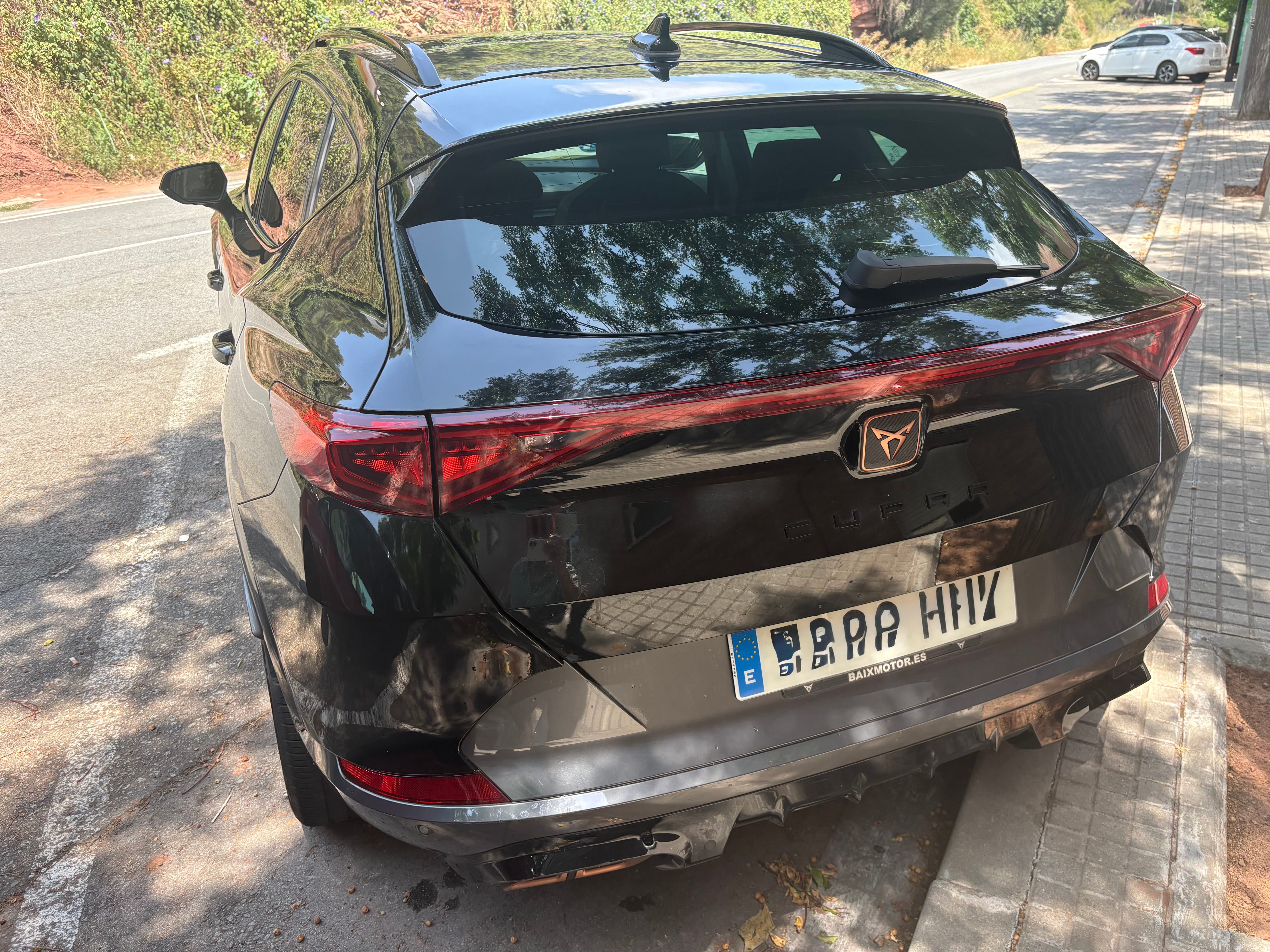 Cupra Formentor 1.5 e-hybrid mit Rückfahrkamera
