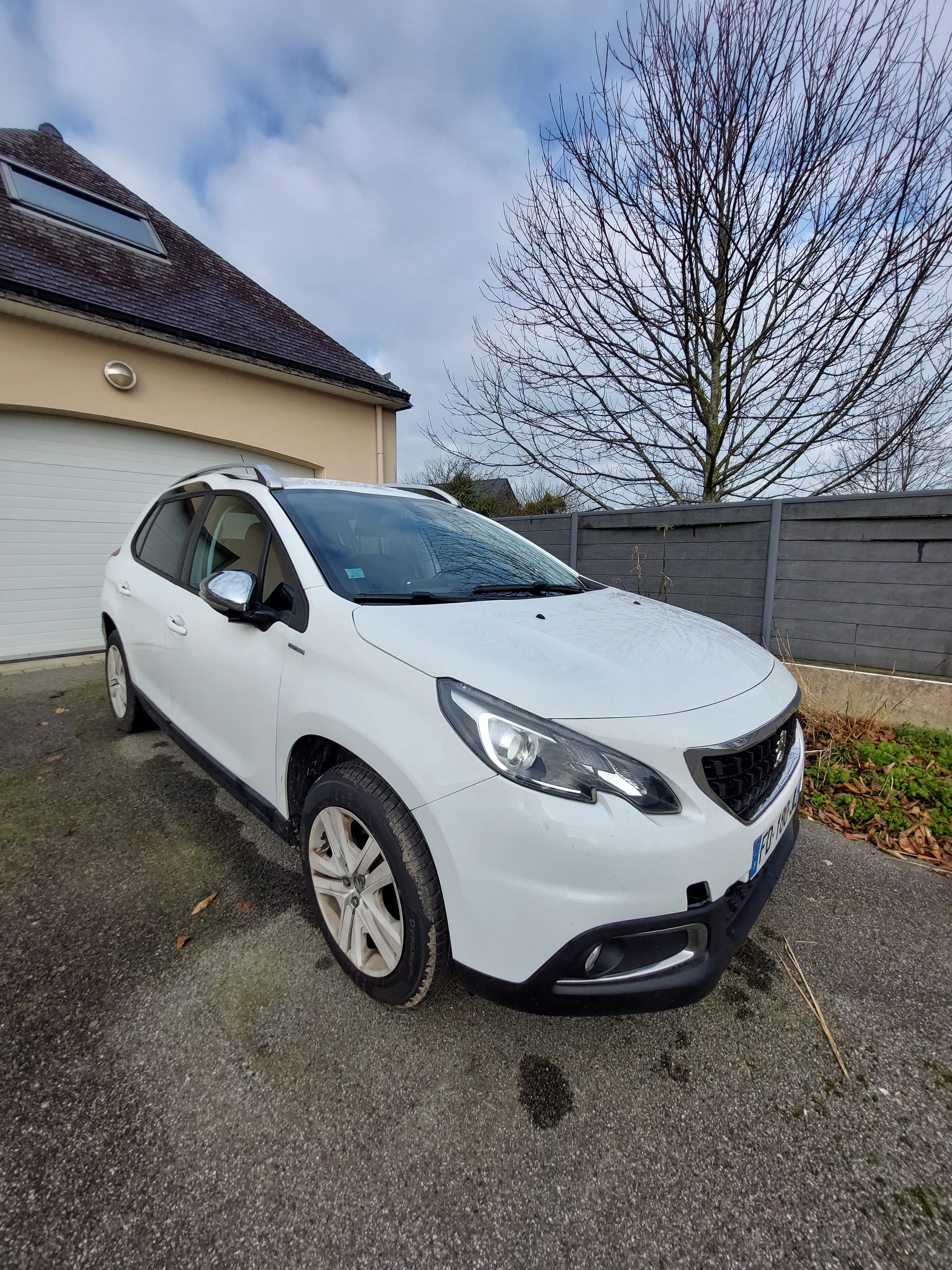 Peugeot 2008, 2019, Essence 95