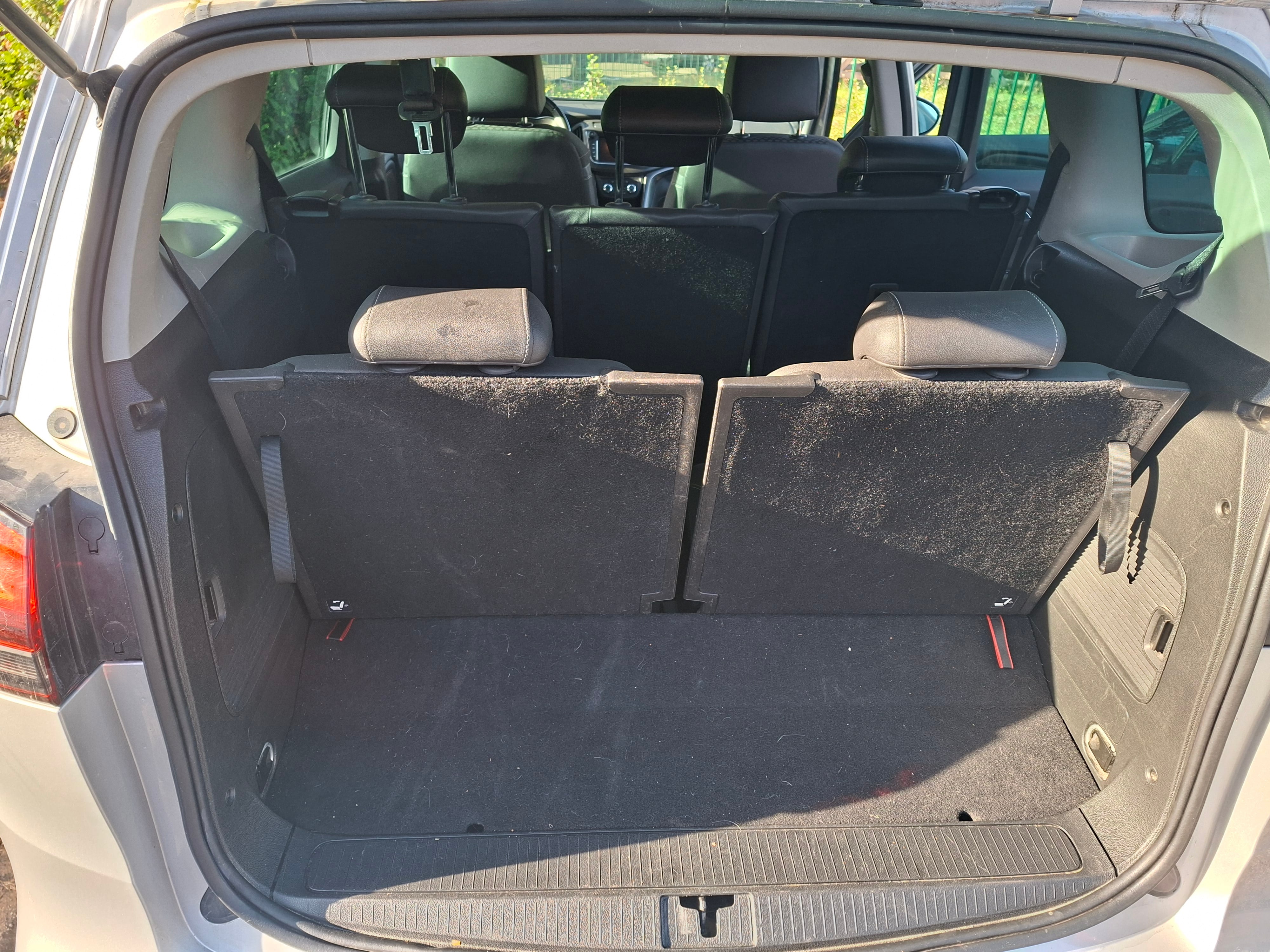Opel Zafira C , 7 places Ethanol E85 Flexfuel Turbo 140 cv avec Audio Bluetooth