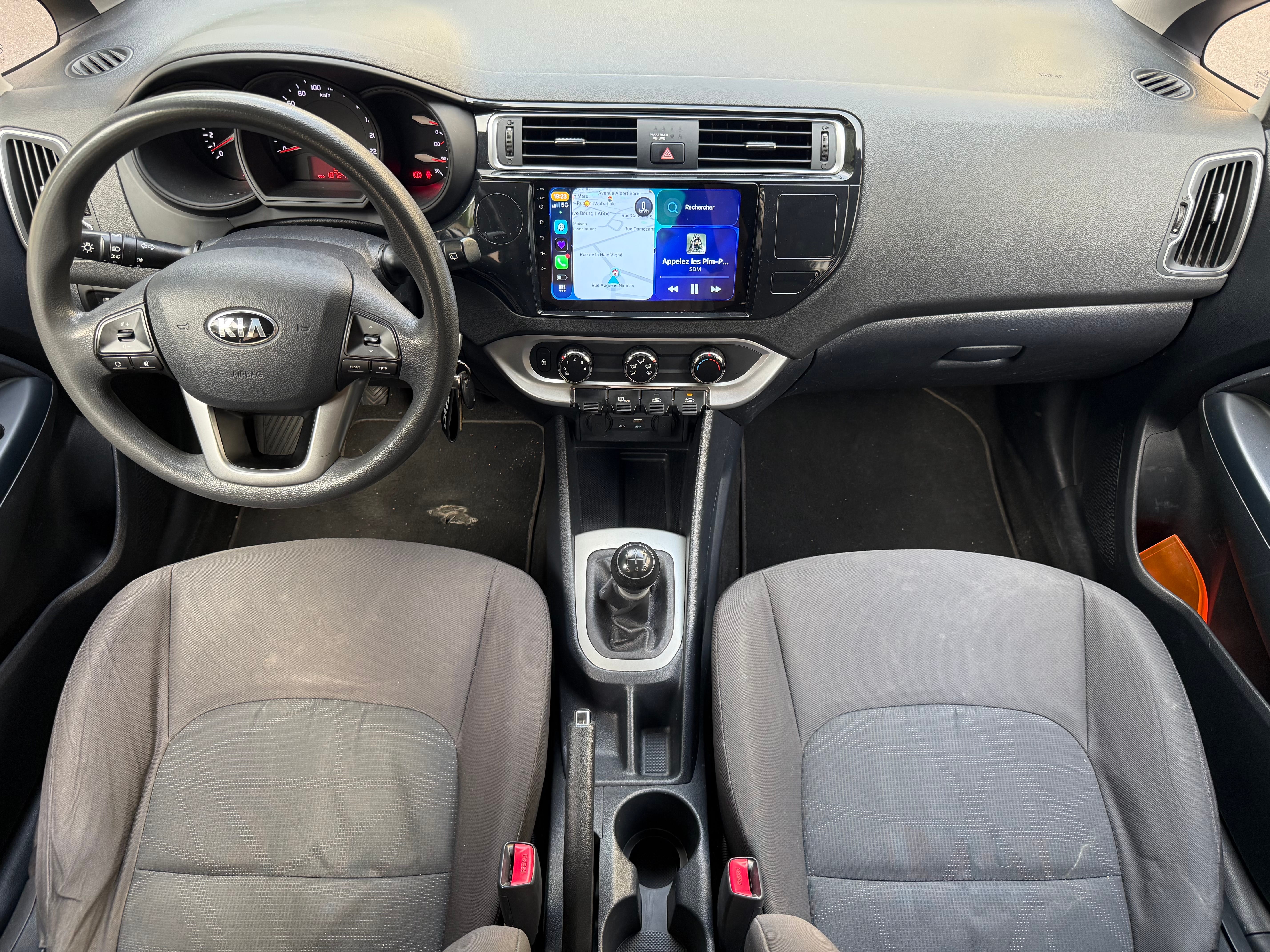 Kia Rio 1.2 avec Apple CarPlay