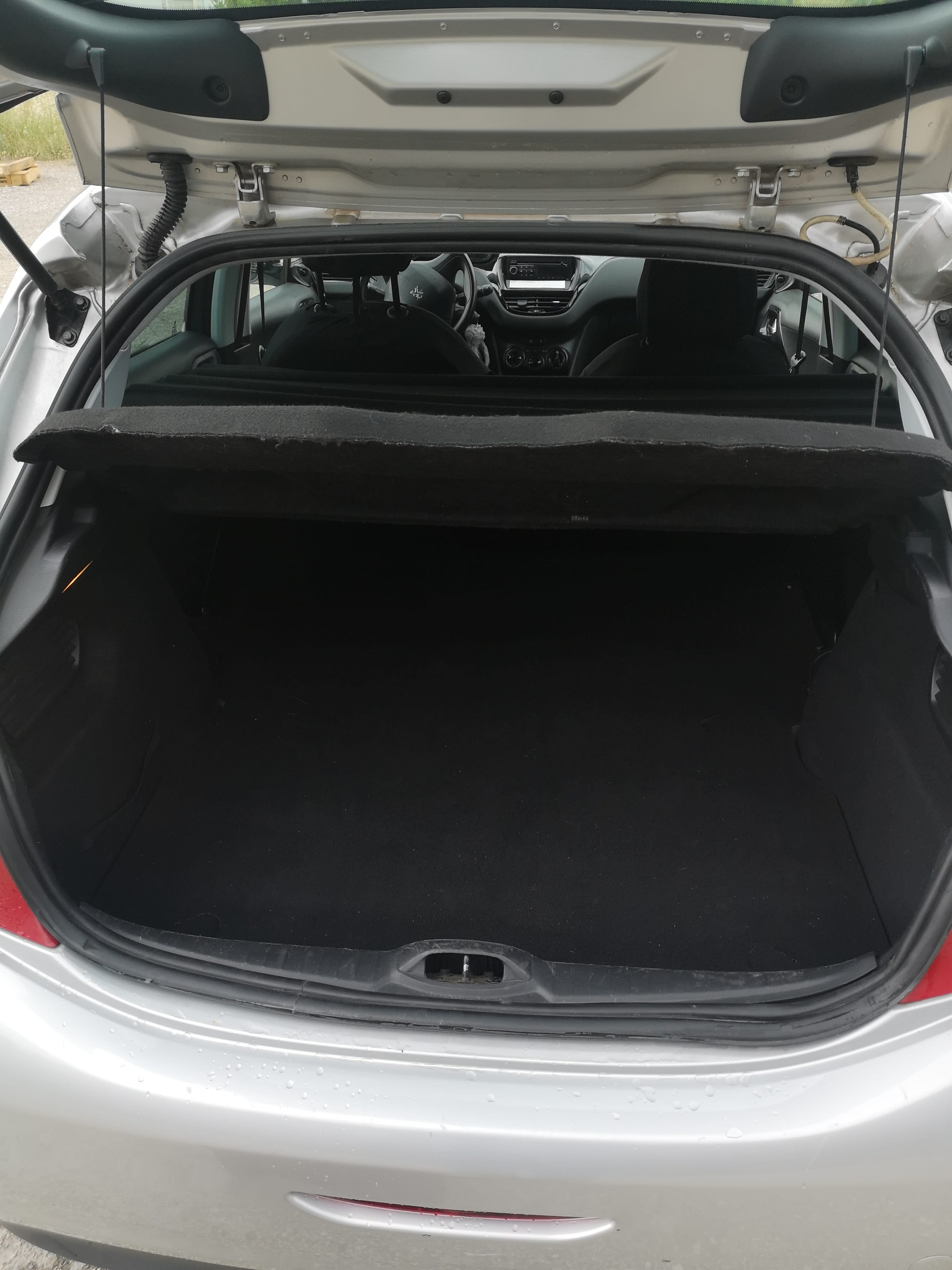 Peugeot 208 Société