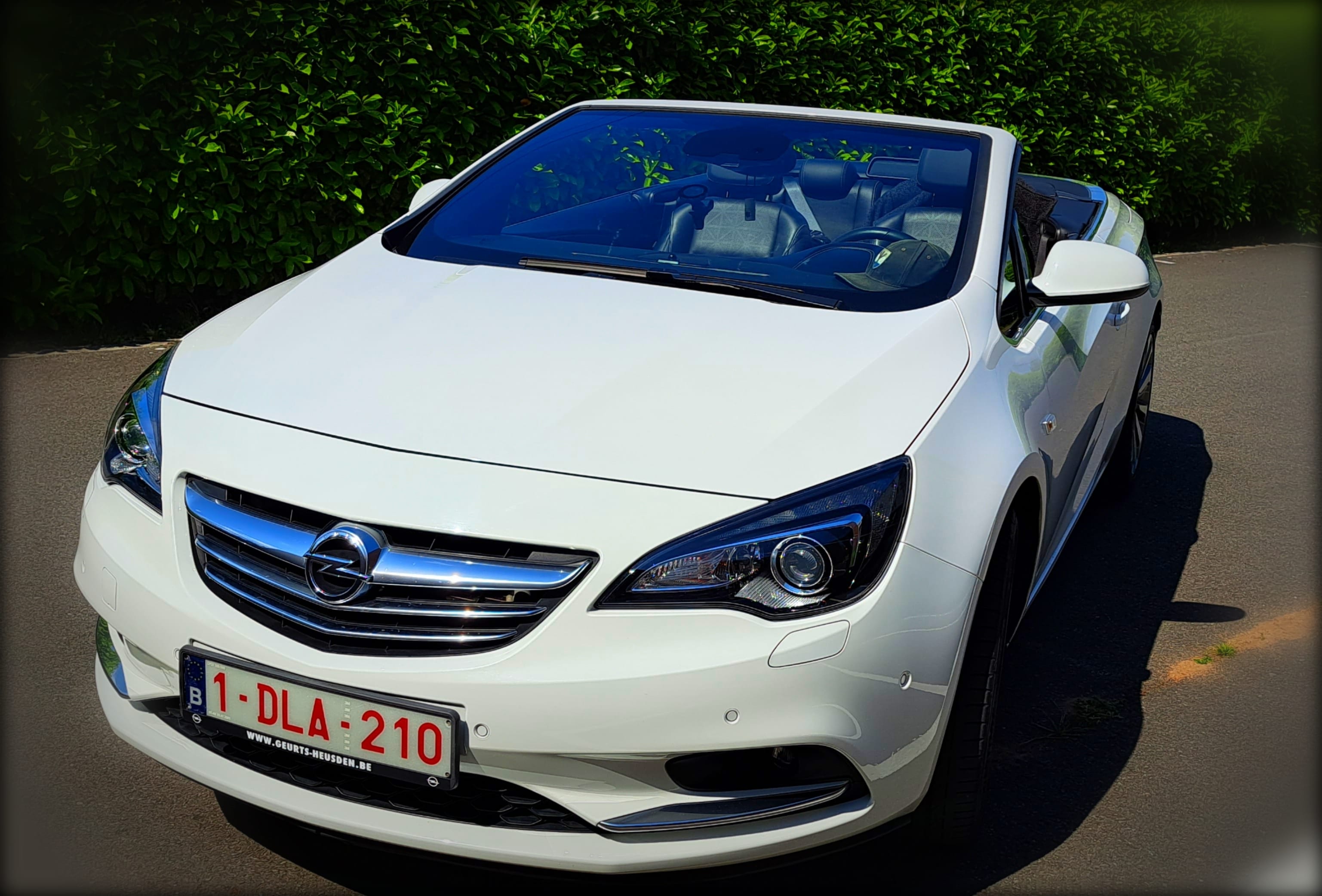 Opel Cascada Cabrio avec Régulateur de vitesse