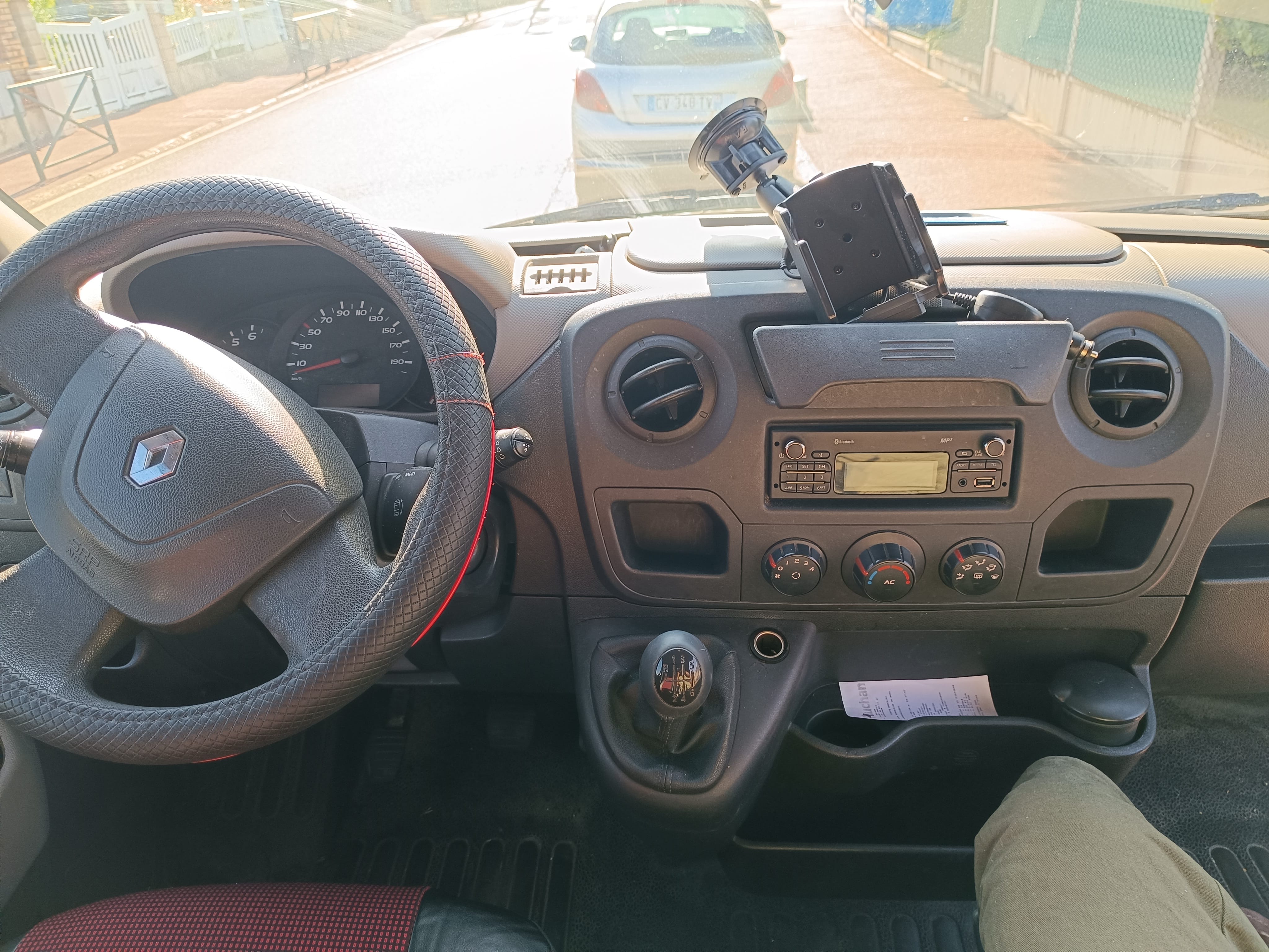 Renault Master Combi avec Attelage