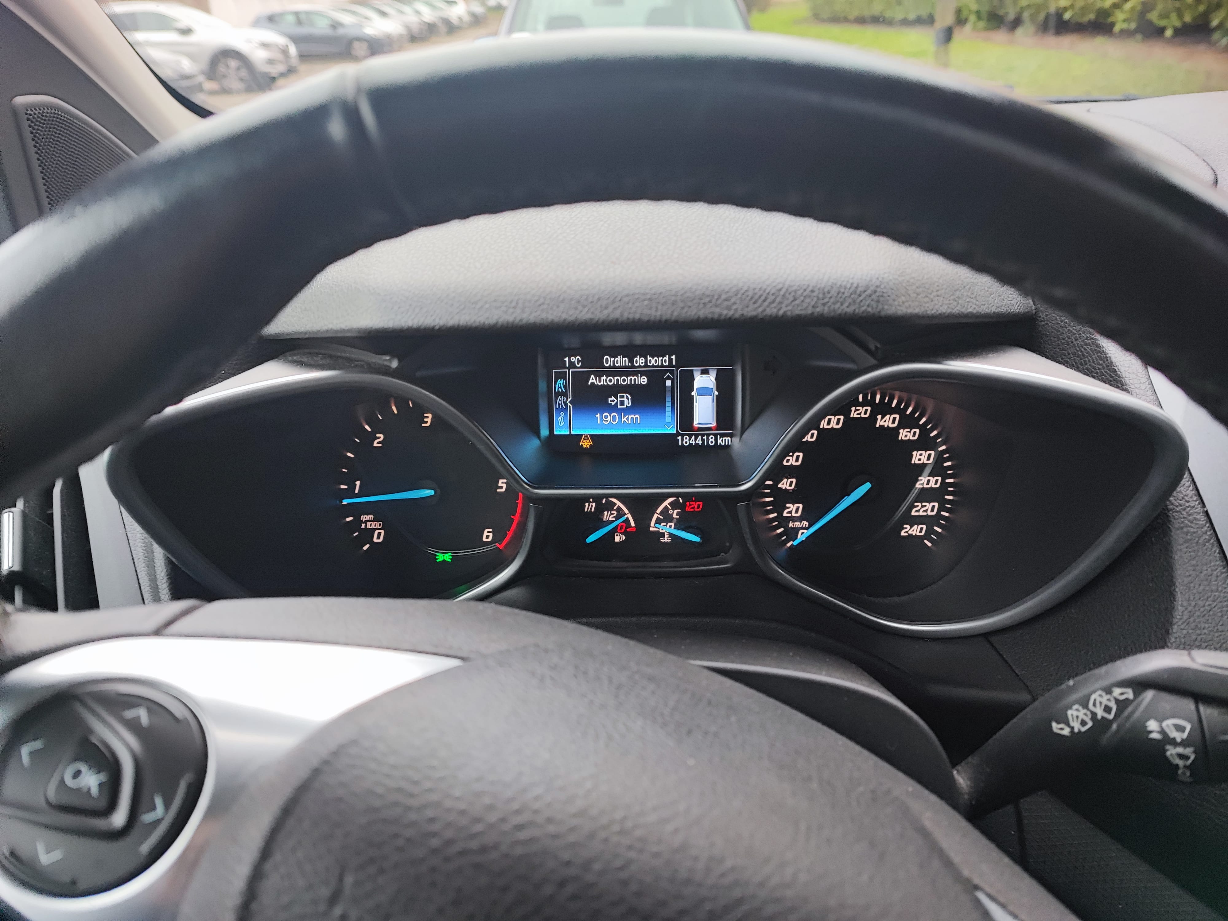 Ford Tourneo Connect avec GPS
