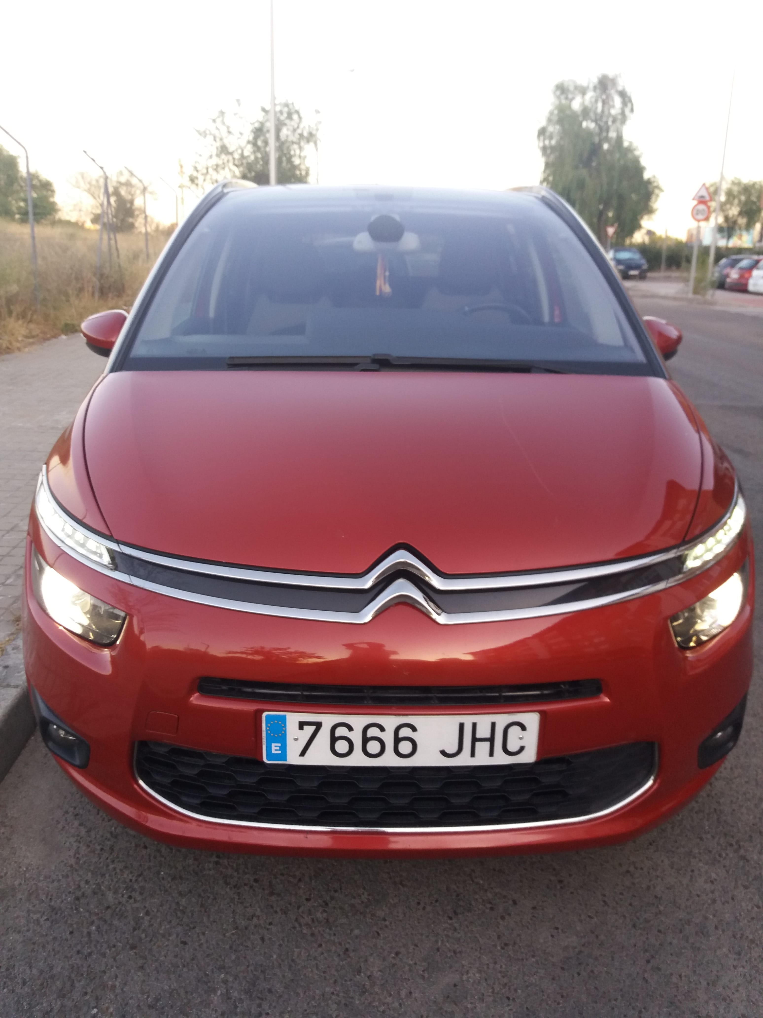 Citroen C4 Grand Picasso, 2015, Gasolina 95, Automático, 7 plazas