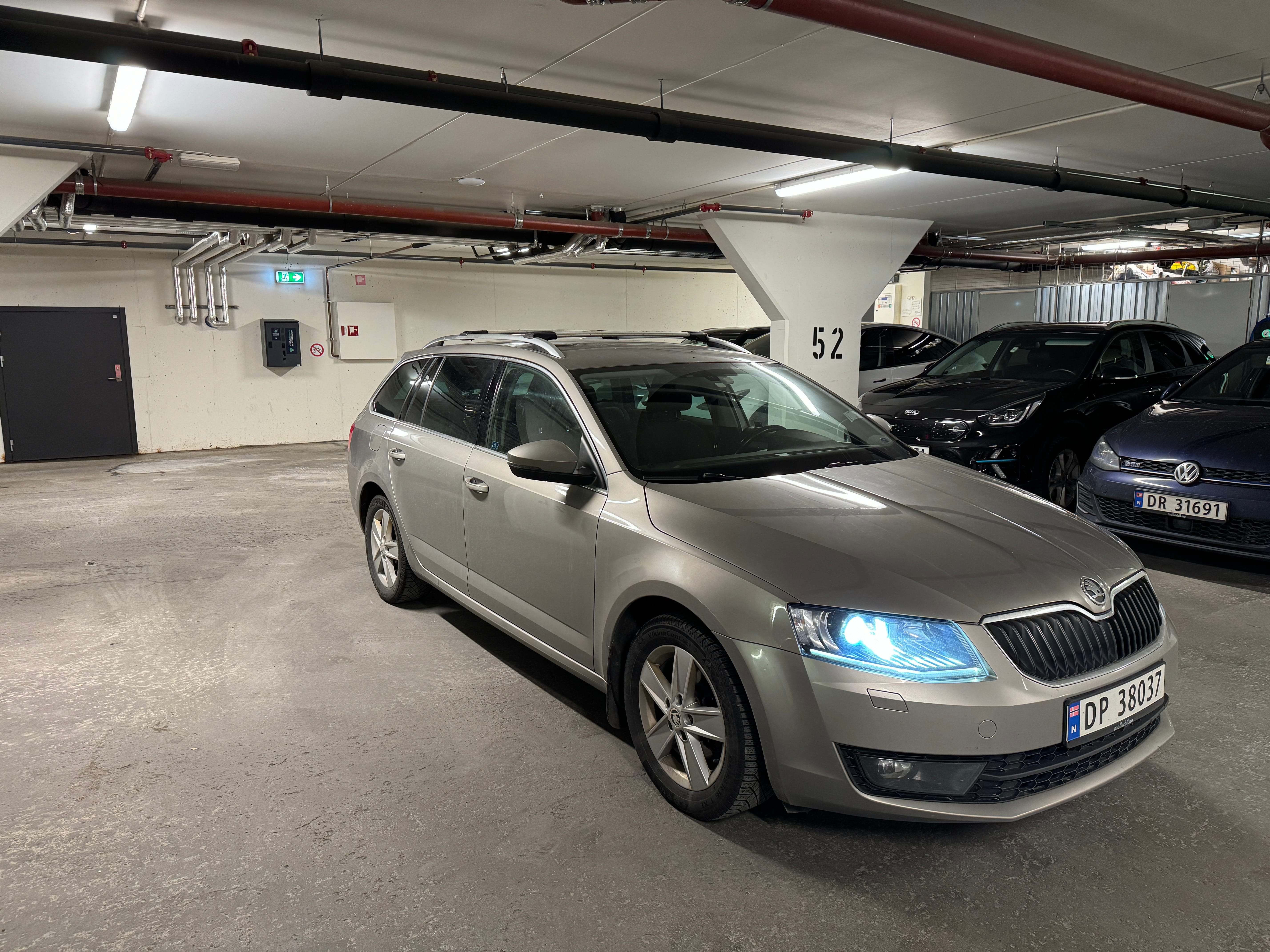 Skoda Octavia 1,6 TDI 105hk Elegance 7DSG, 2013, Diesel, automatisk