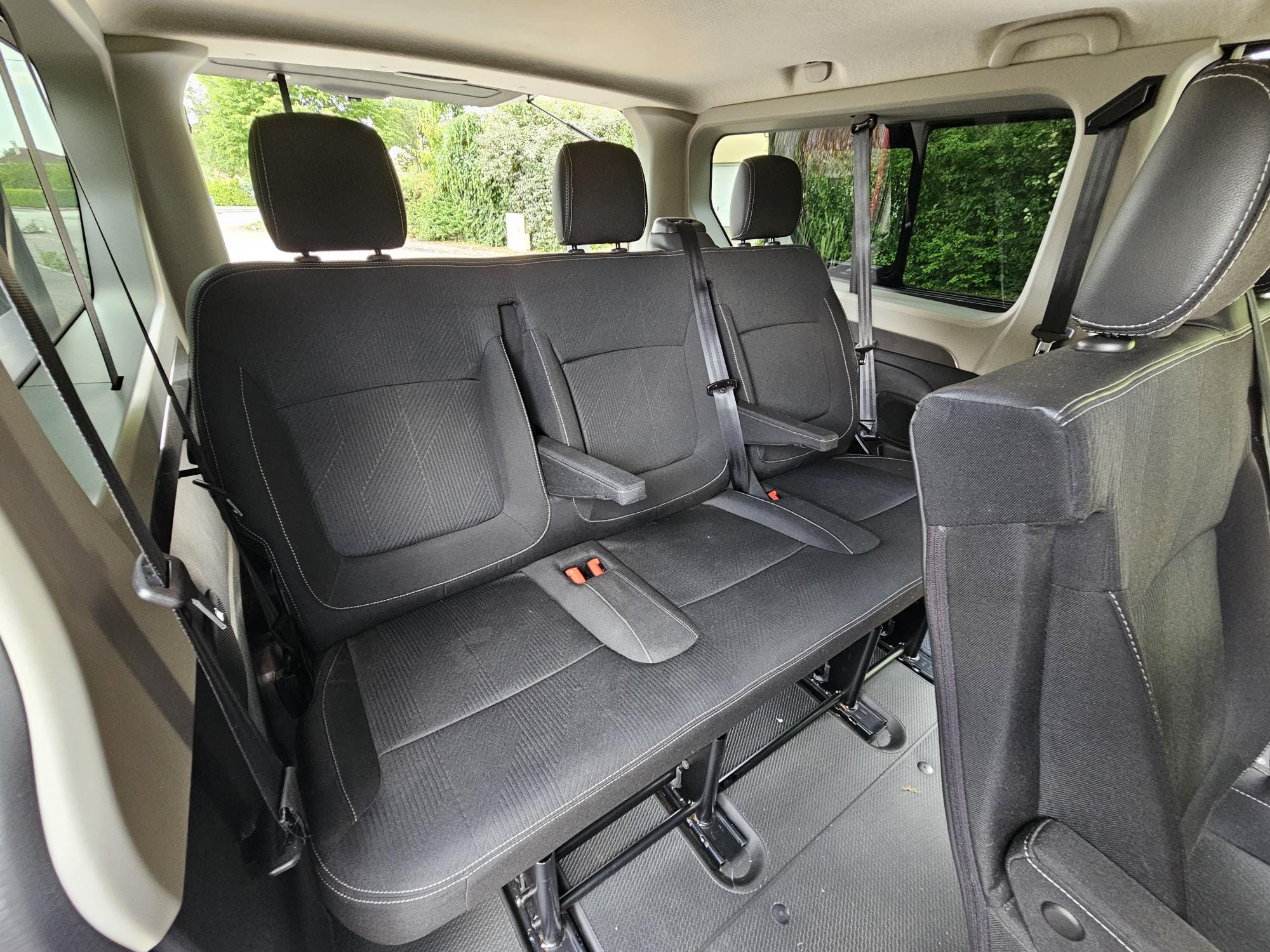 Renault Trafic Passenger  BVA 2.0 HDI  150 CV avec Régulateur de vitesse