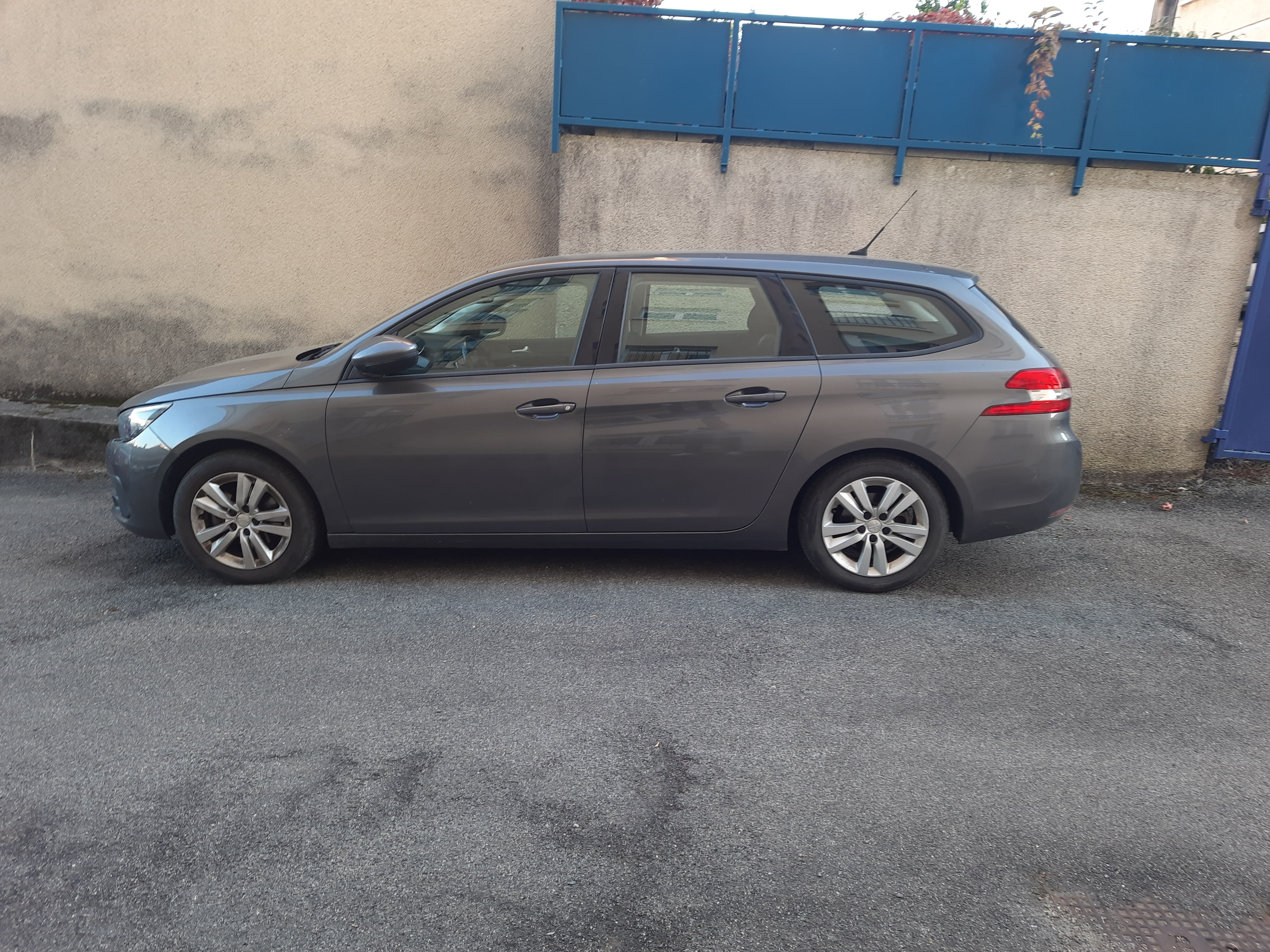 Peugeot 308 SW, 2018, Diesel, automatique