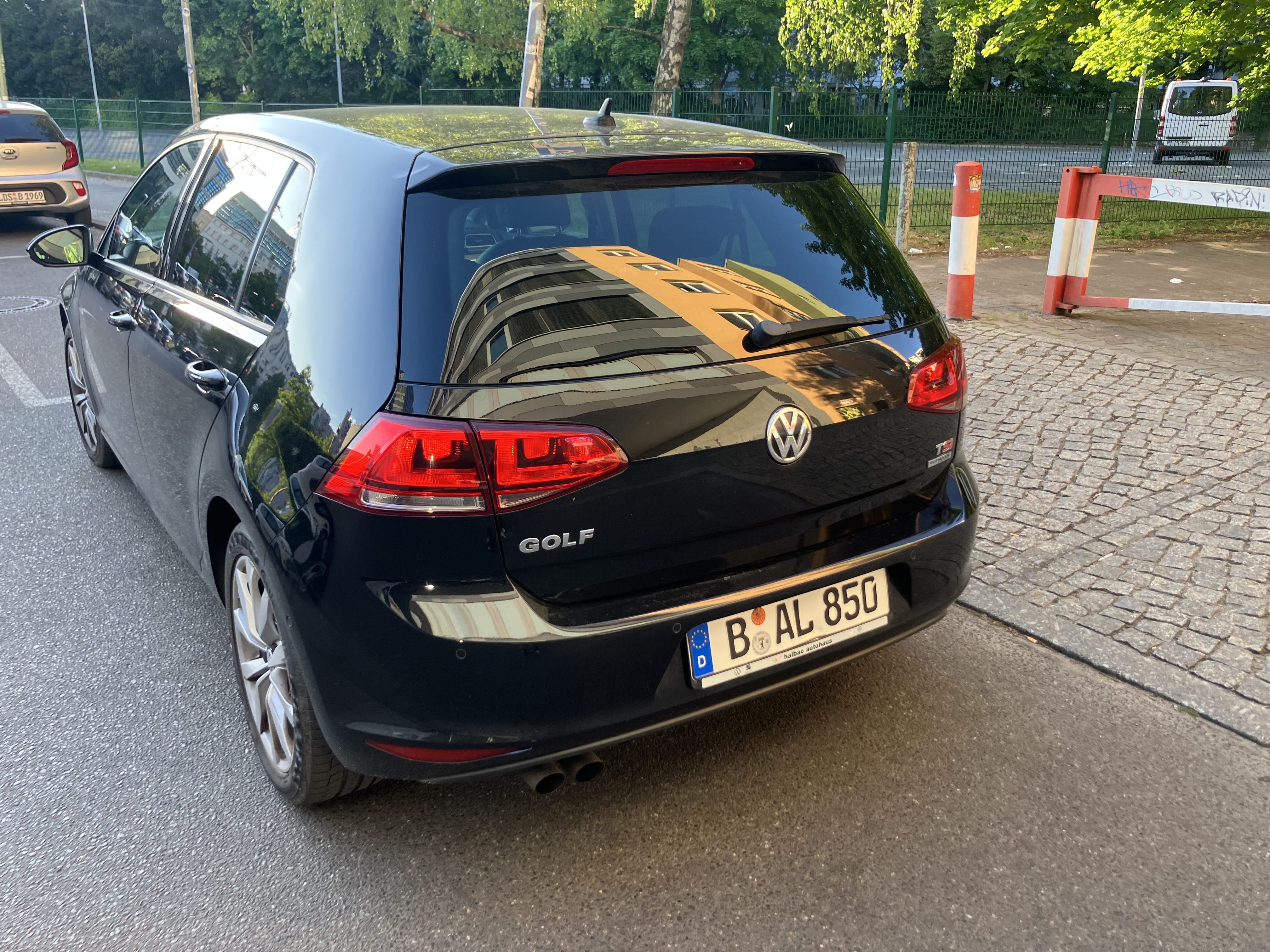 Volkswagen Golf 1.4 TSI with GPS