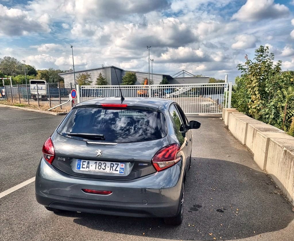 Peugeot 208 1.2 avec Caméra de recul