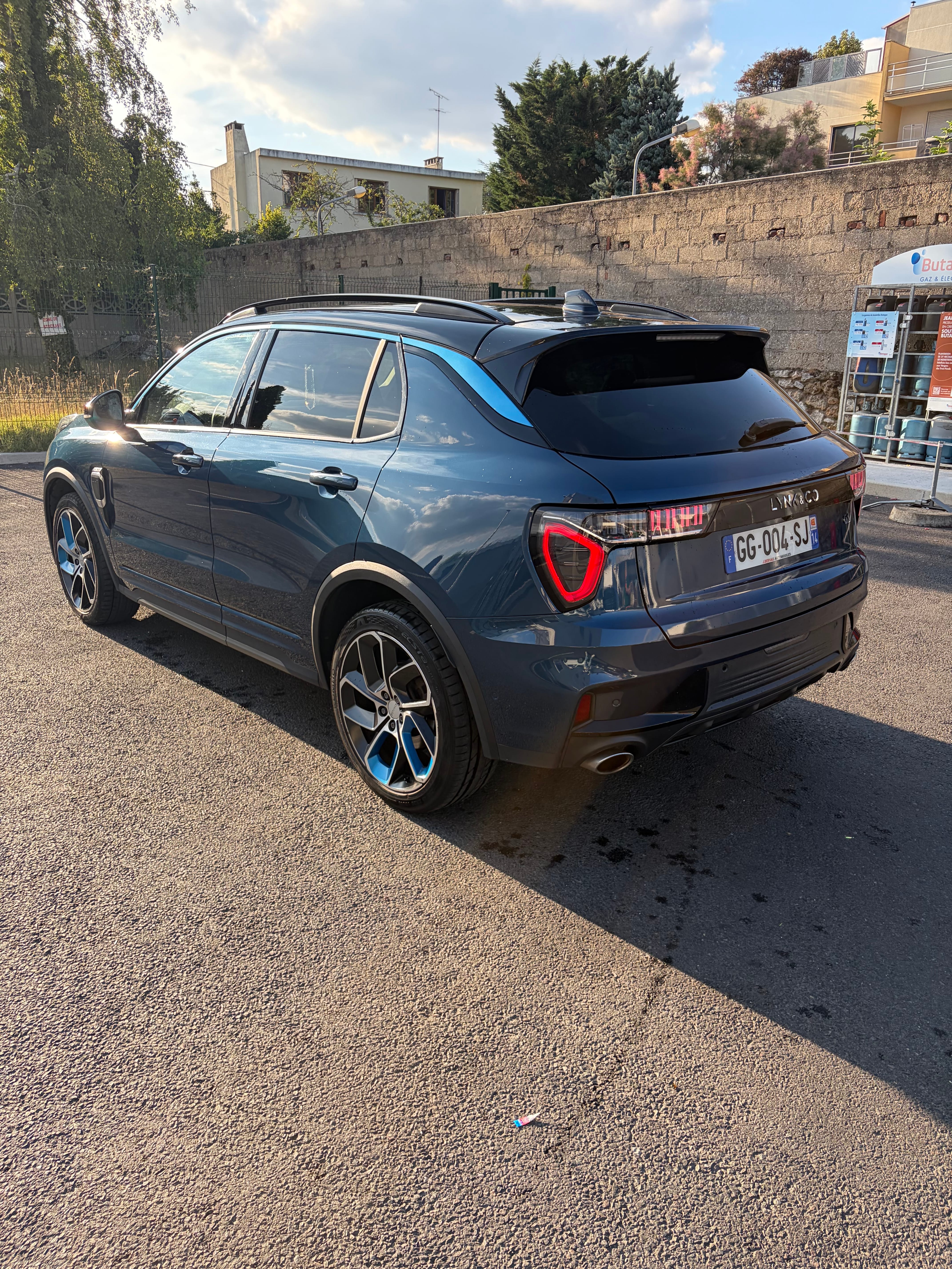 Lynk & Co 01 avec Caméra de recul