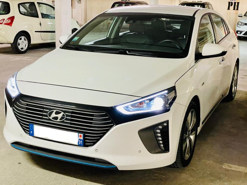 Hyundai Ioniq, 2018, Essence 95 / Électrique (hybride), automatique