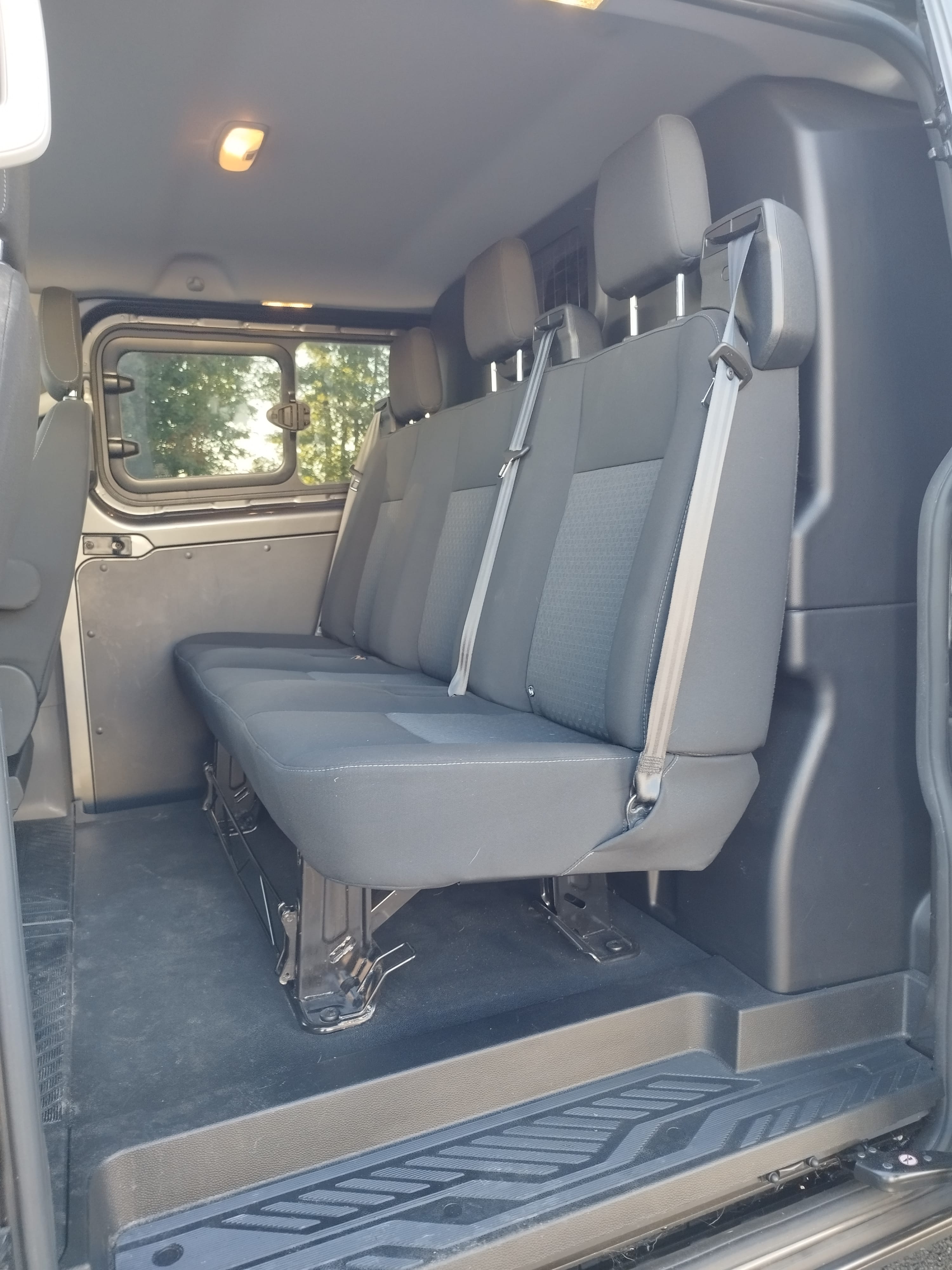 Ford Transit Custom Fourgon avec GPS