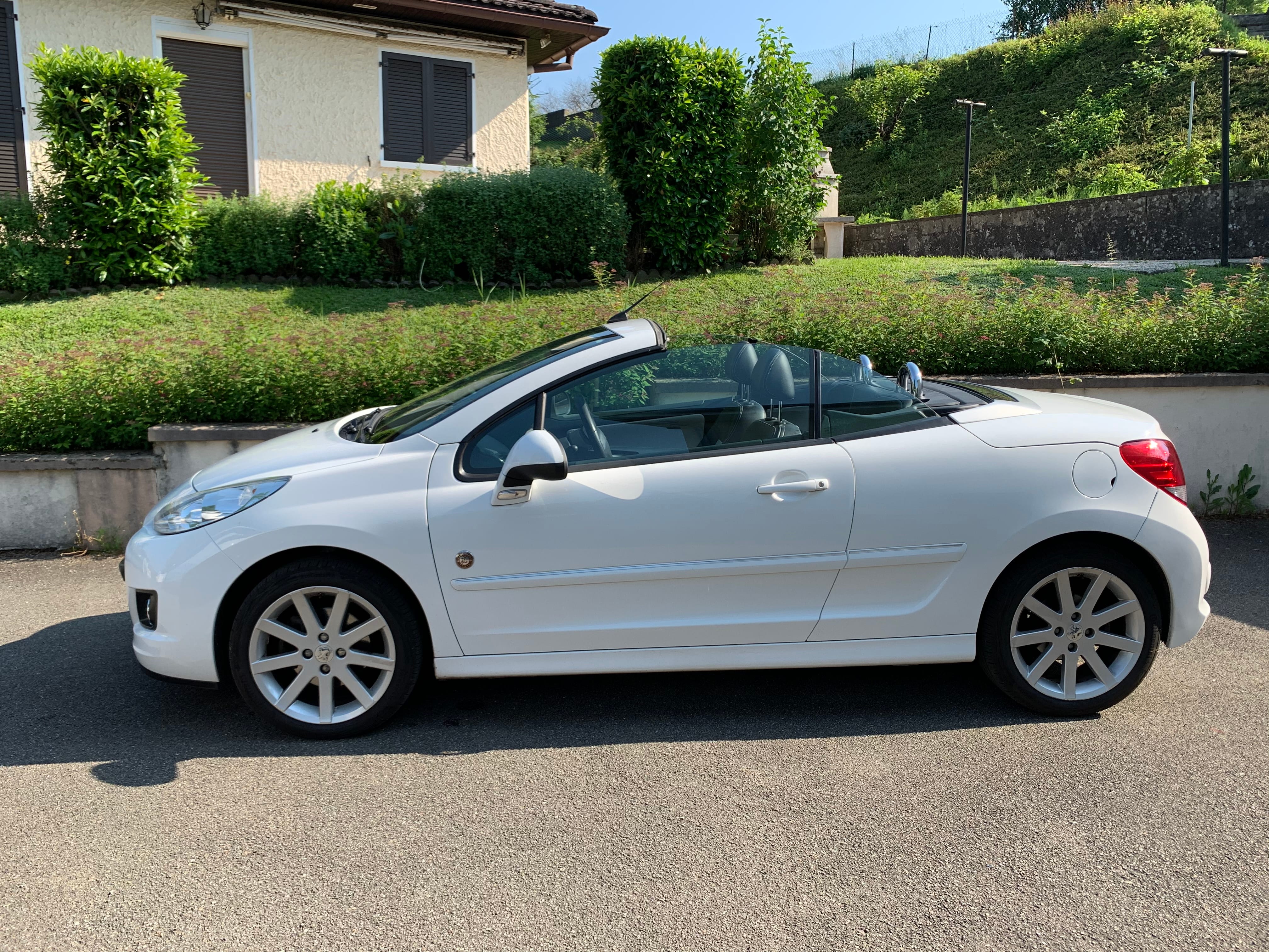 Peugeot 207 CC, 2011, Essence 95