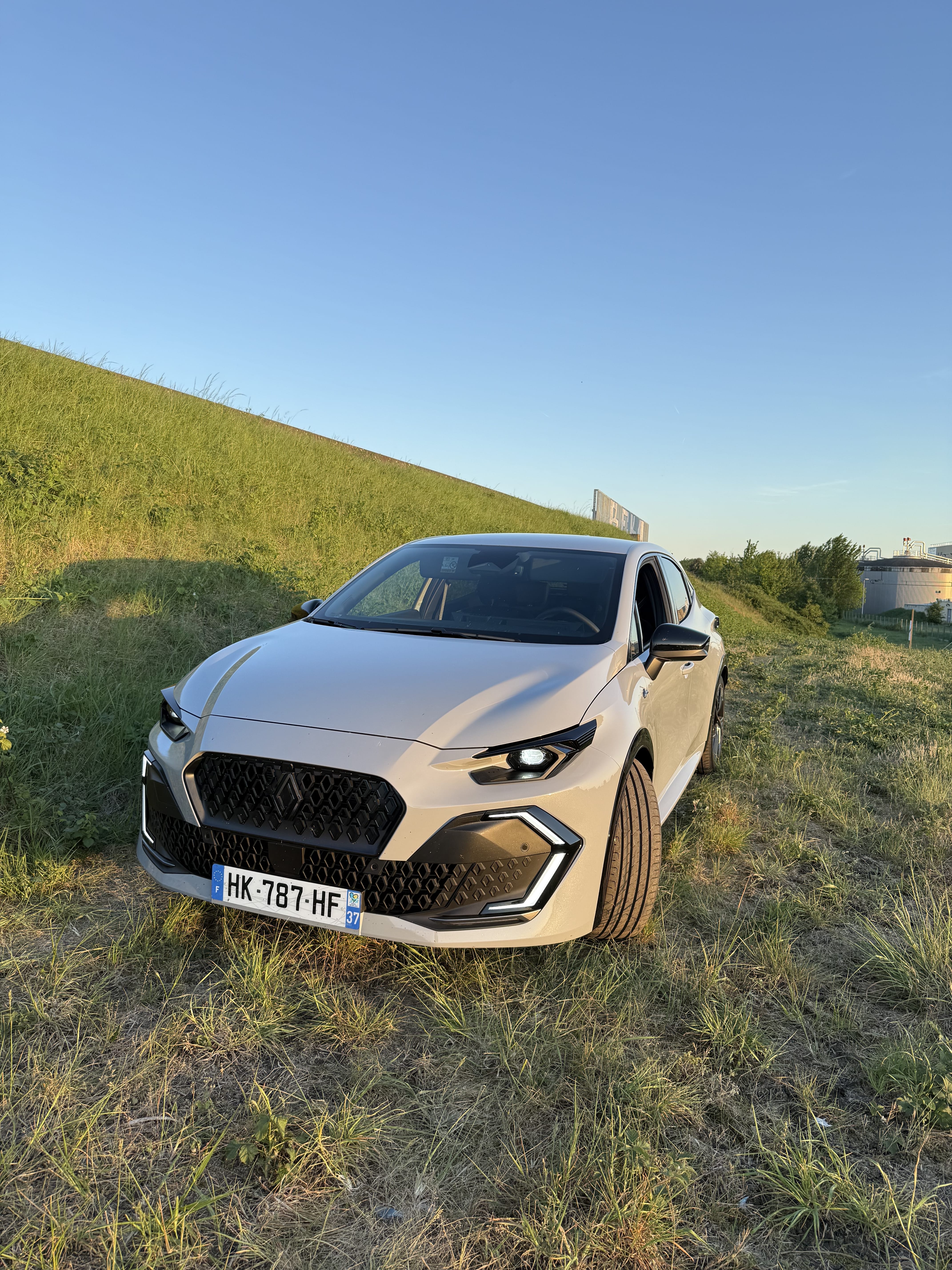 Renault Clio, 2026, Essence 98, automatique