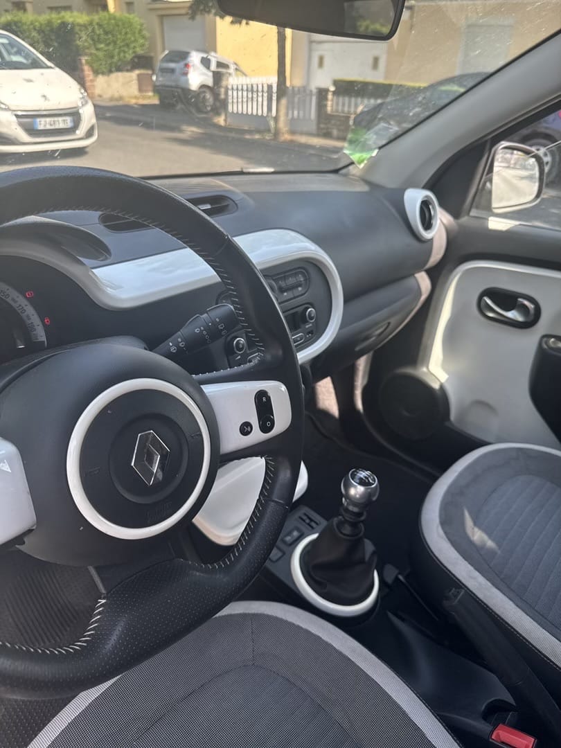 Renault Twingo III avec Audio Bluetooth