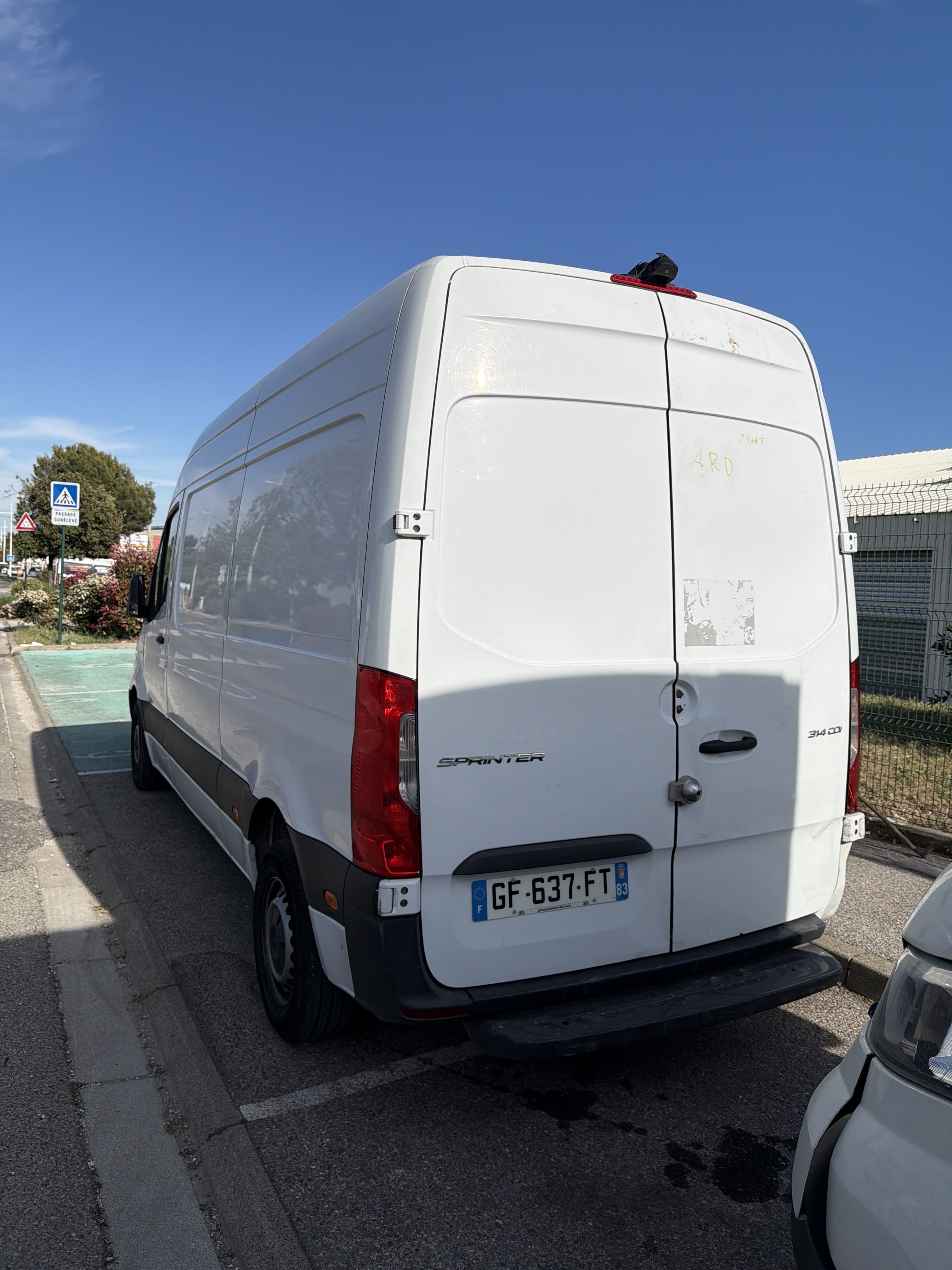 Mercedes-Benz Sprinter avec Climatisation
