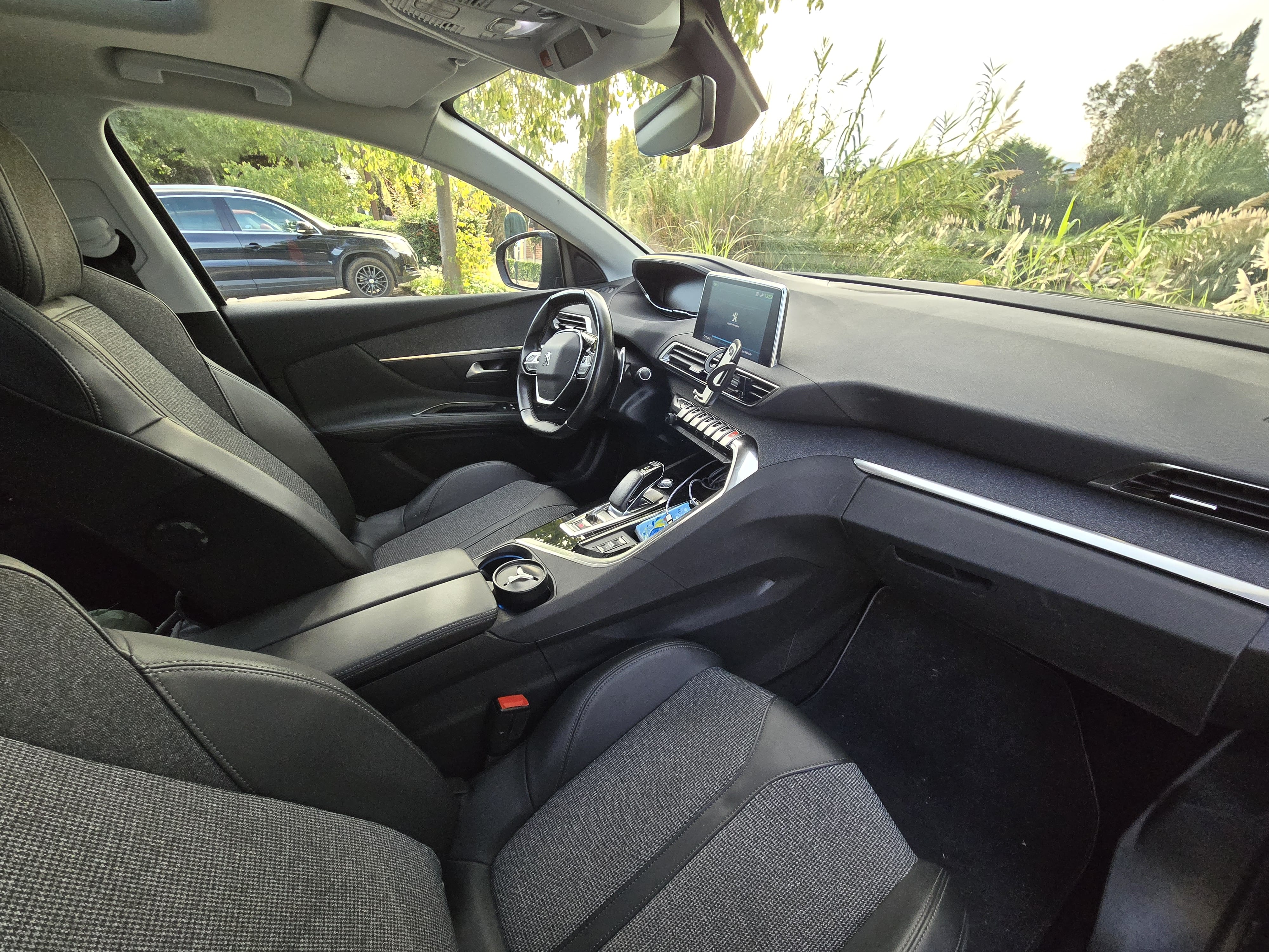 Peugeot 3008 avec GPS