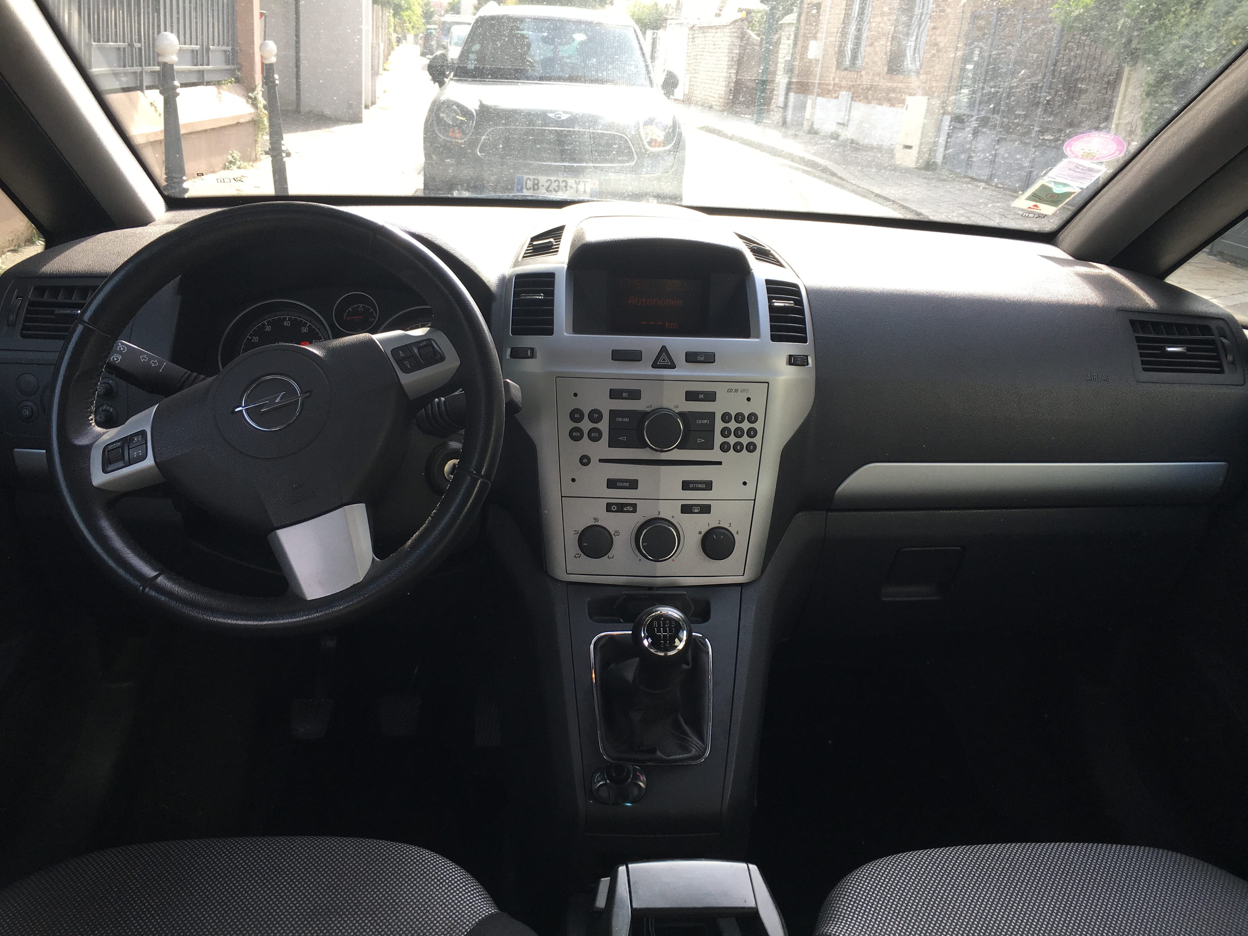 Opel Zafira avec Audio Bluetooth