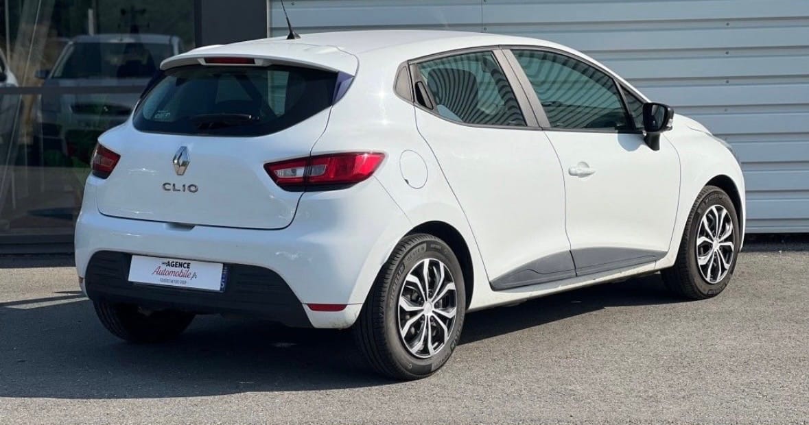 Renault Clio avec Climatisation