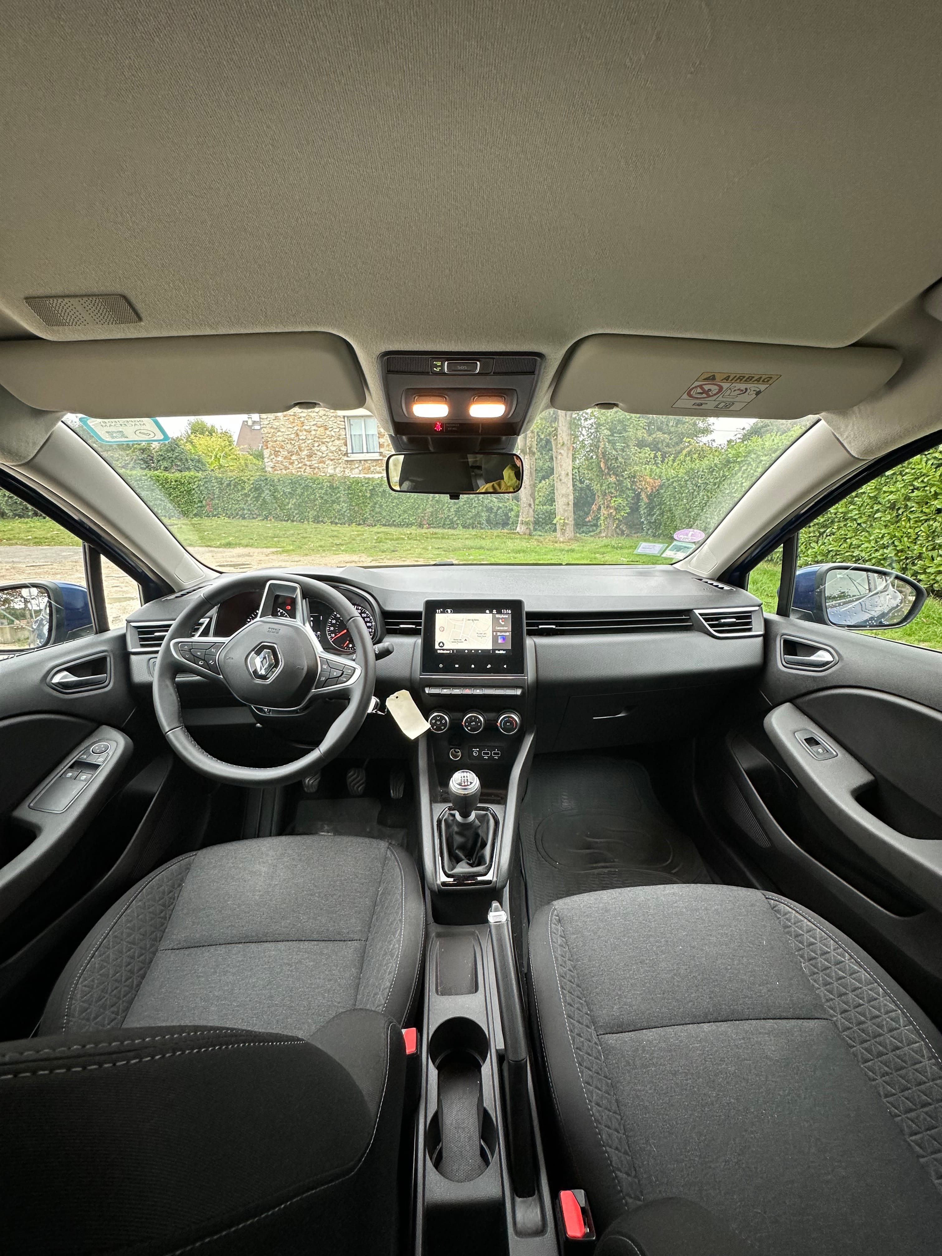 Renault Clio FV583 avec Audio Bluetooth