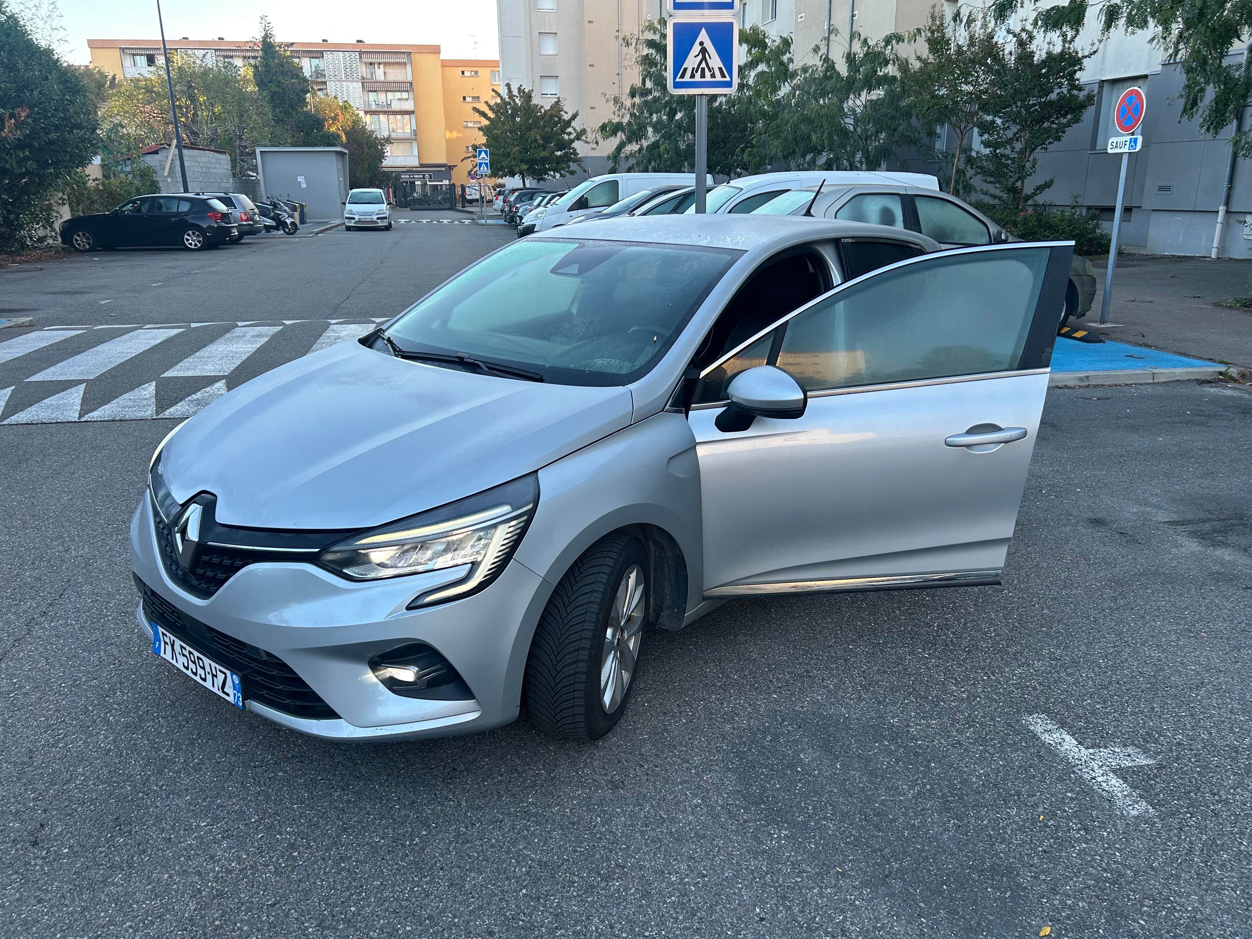 Renault Clio, 2019, Essence 98, automatique