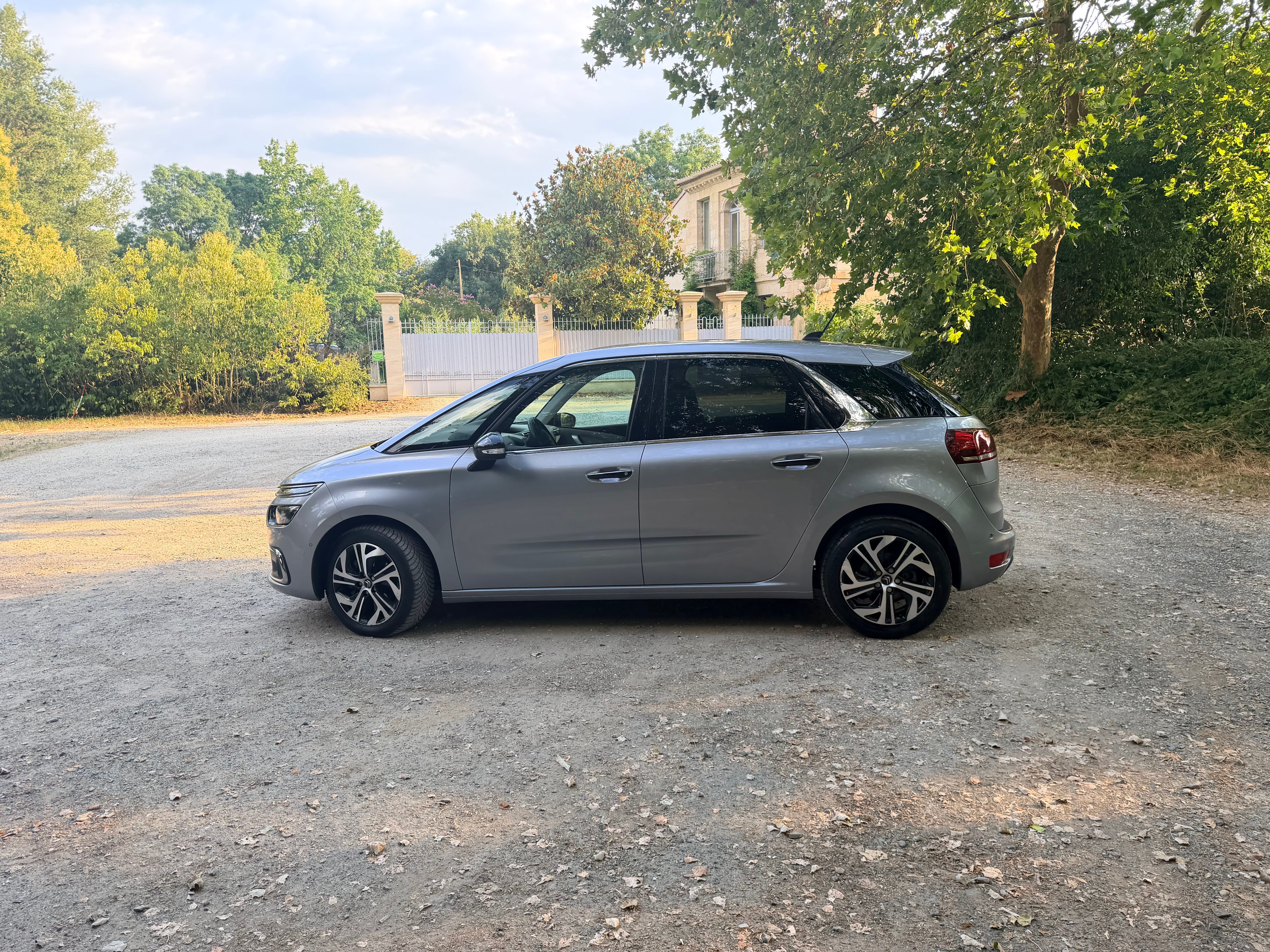 Citroen C4 Picasso avec Climatisation