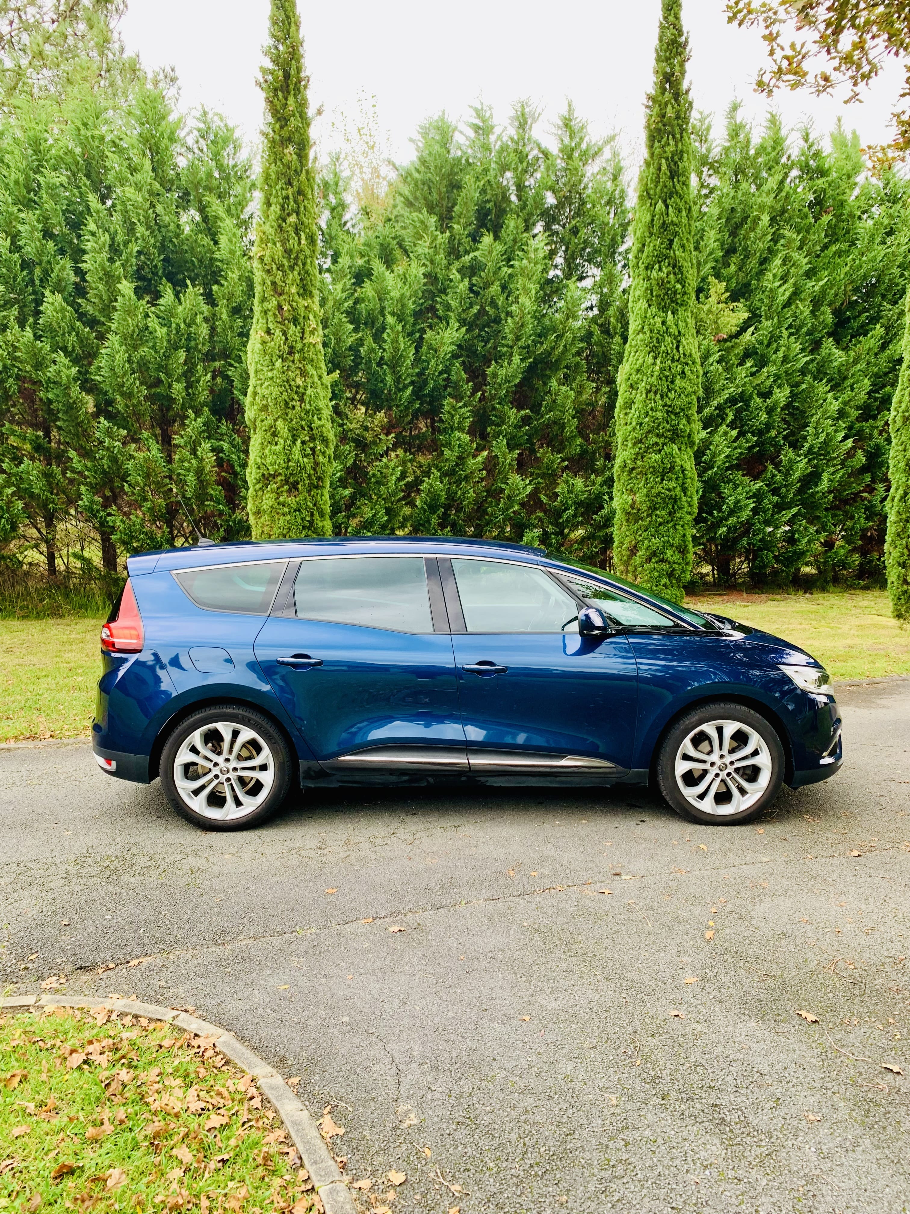 Renault Grand Scenic 1.7 DCI avec GPS