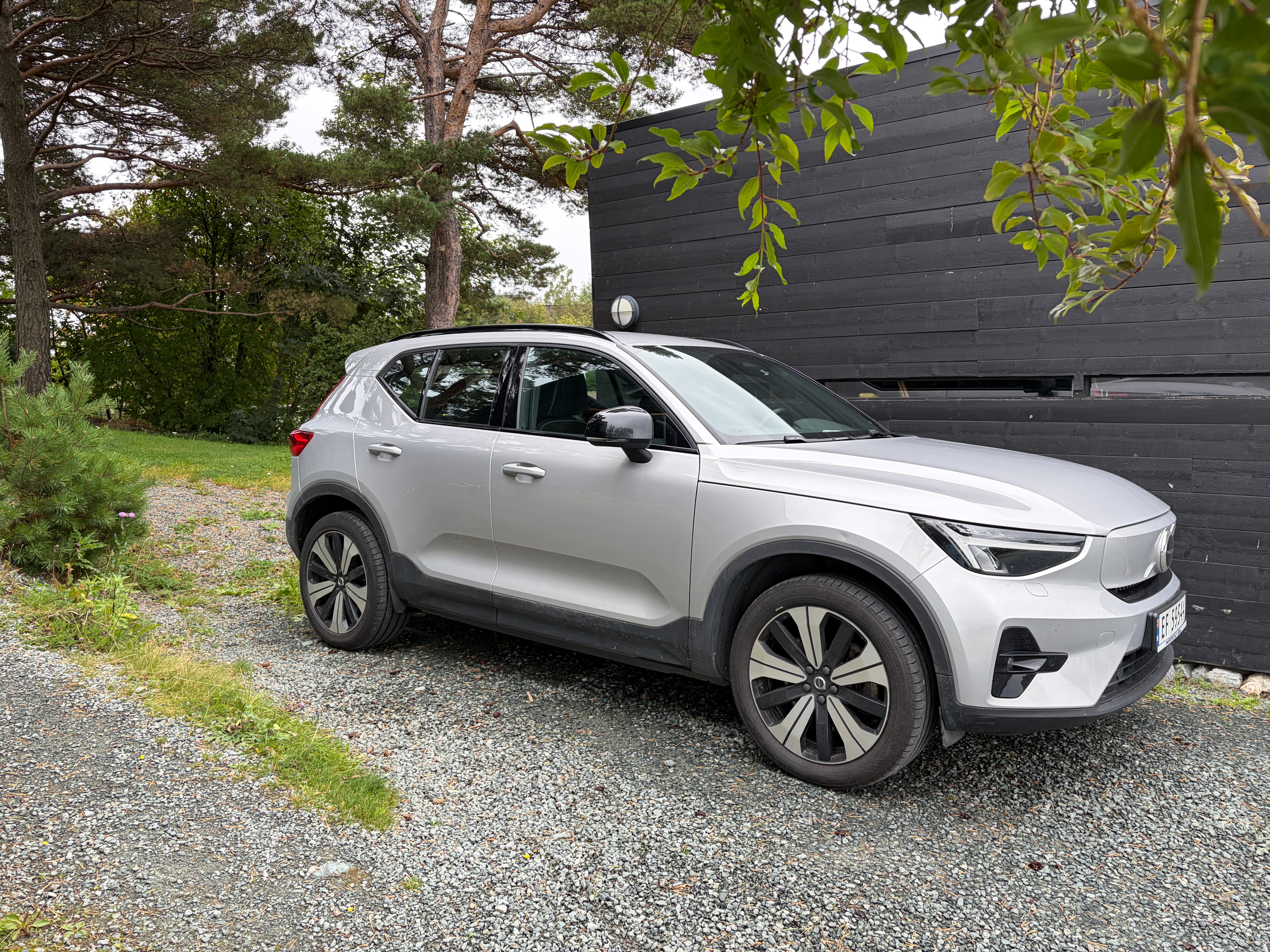 Volvo XC40, 2023, Electric, automatic