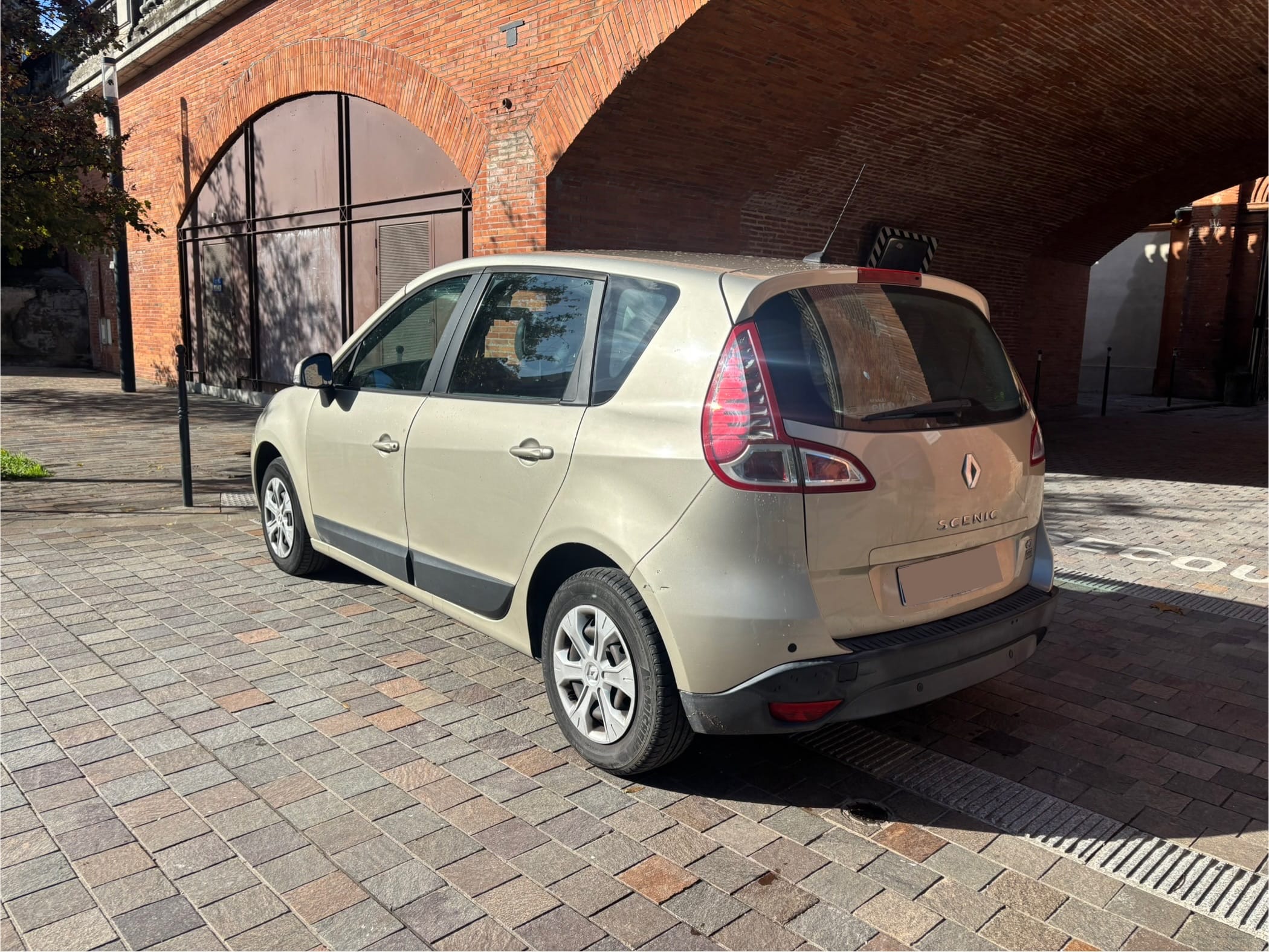 Renault Scenic avec GPS
