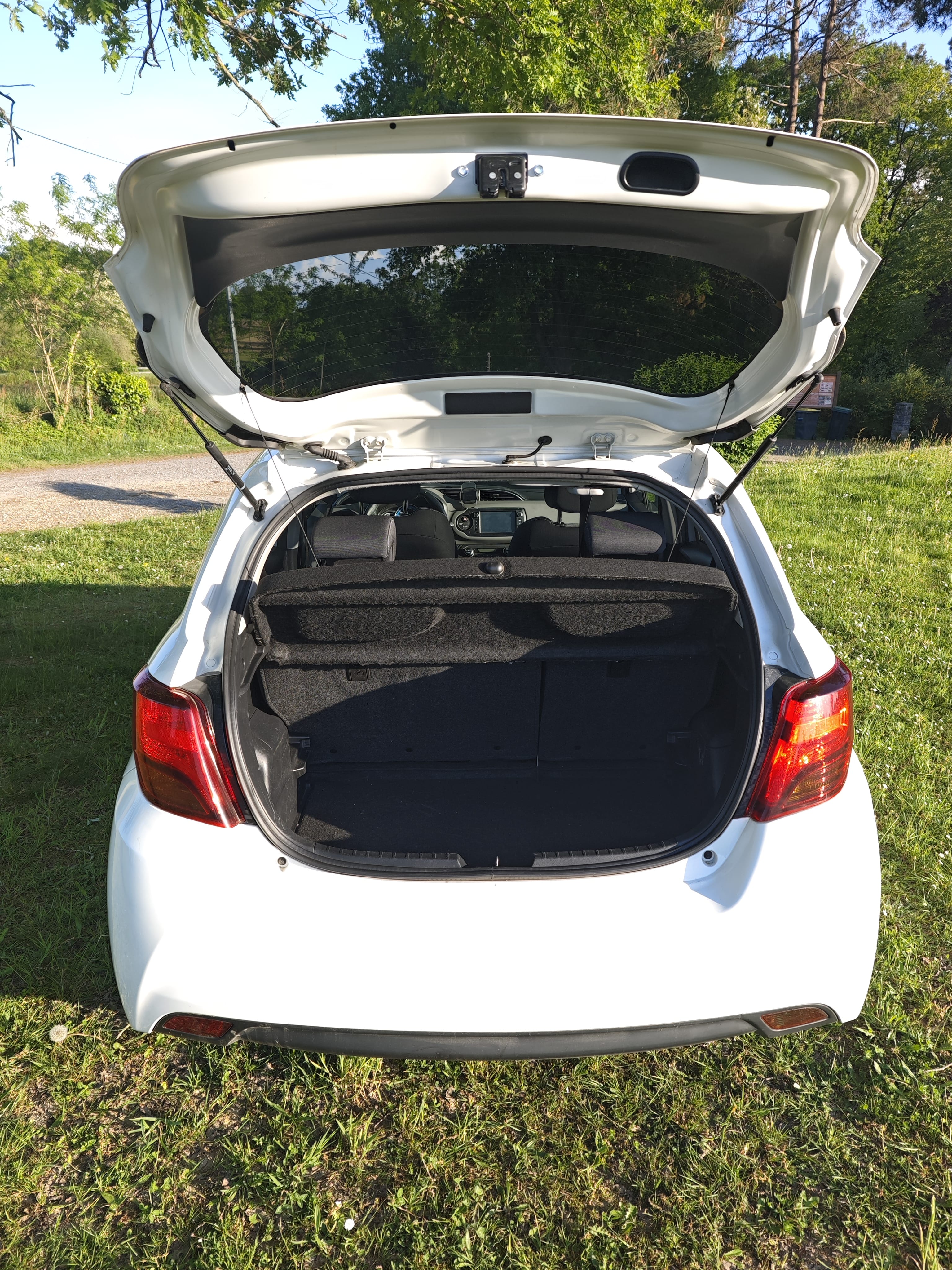 Toyota Yaris Hybride avec Régulateur de vitesse