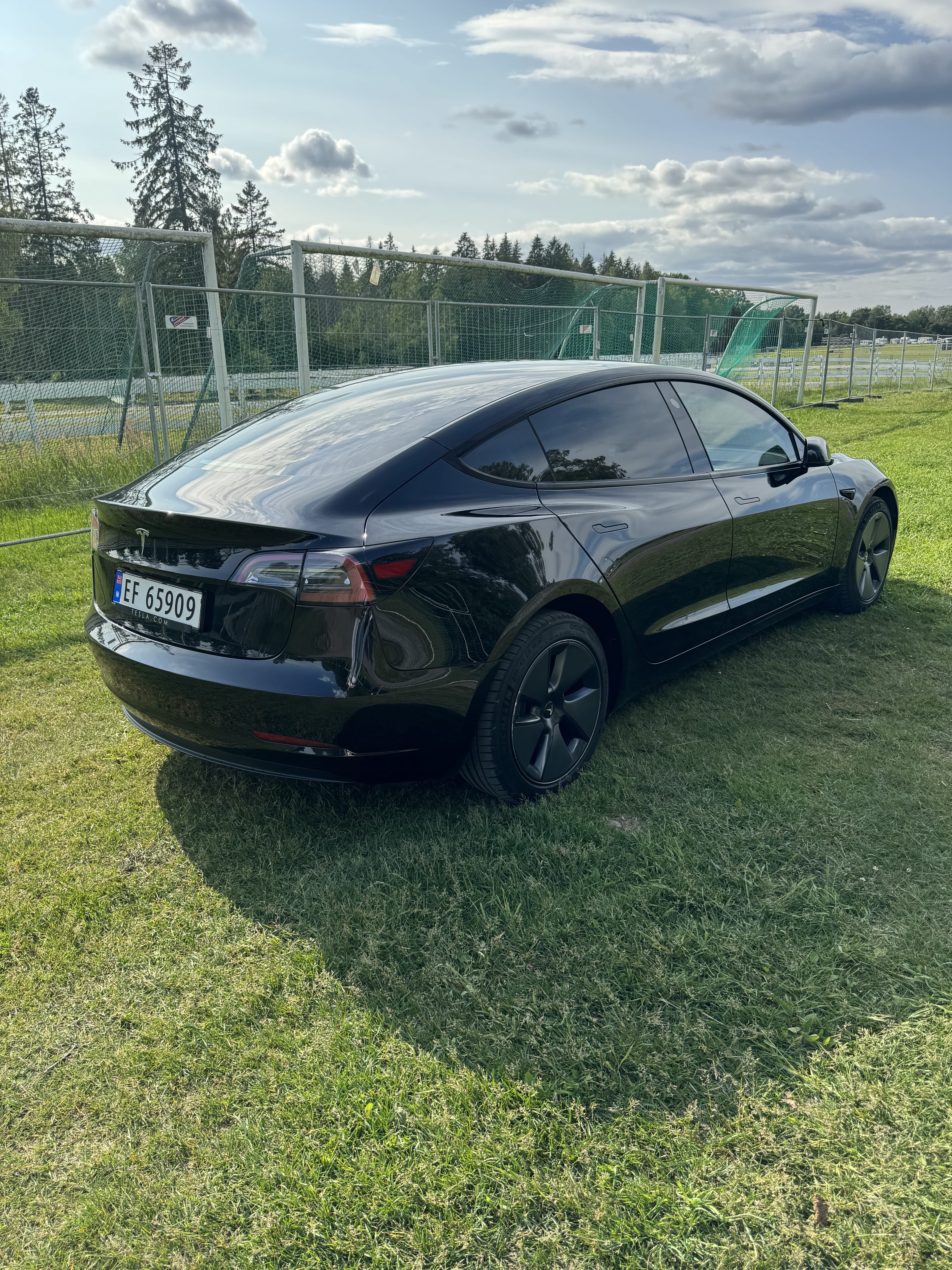 Tesla Model 3 med Aircondition