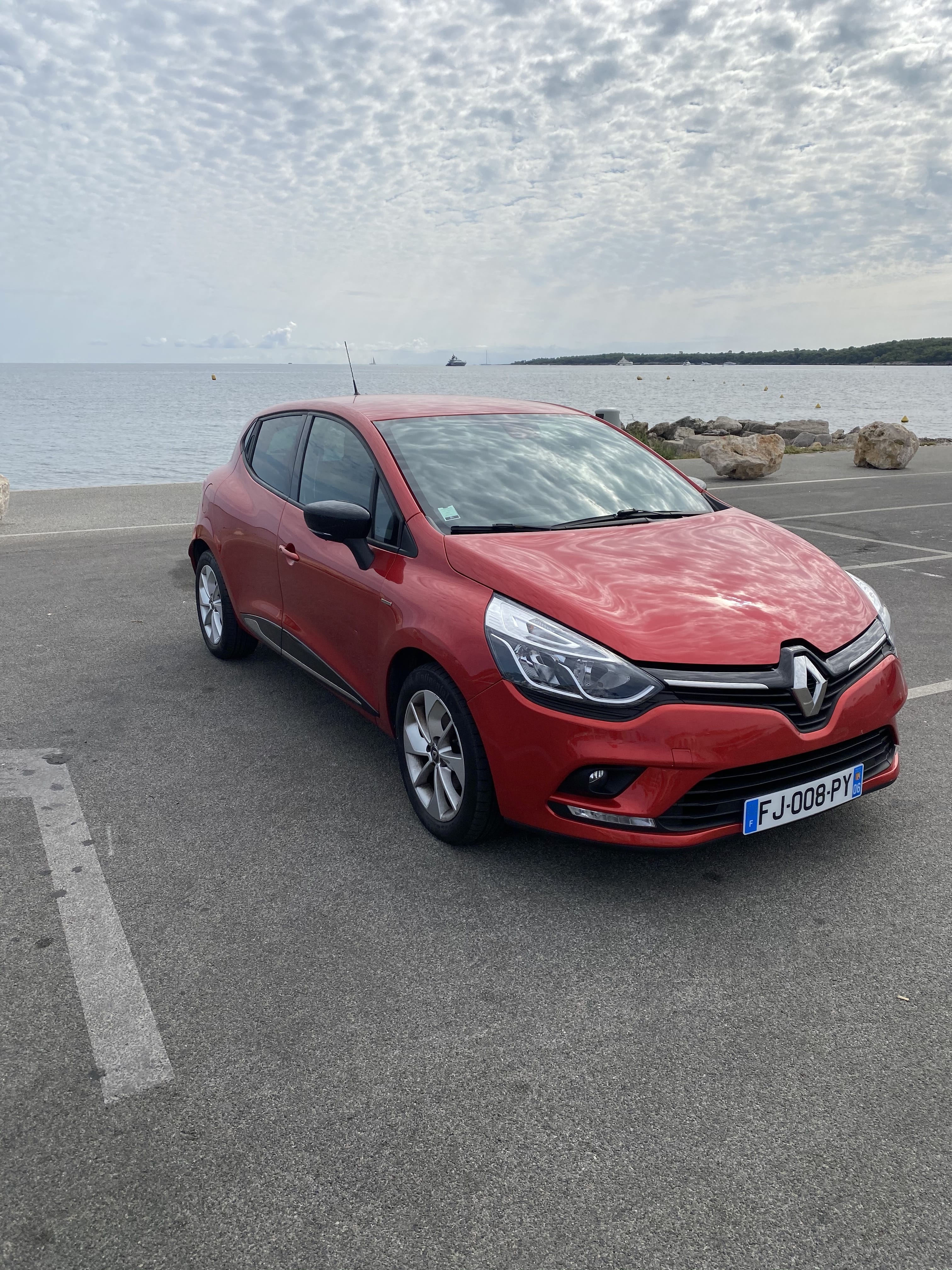 Renault Clio avec Climatisation