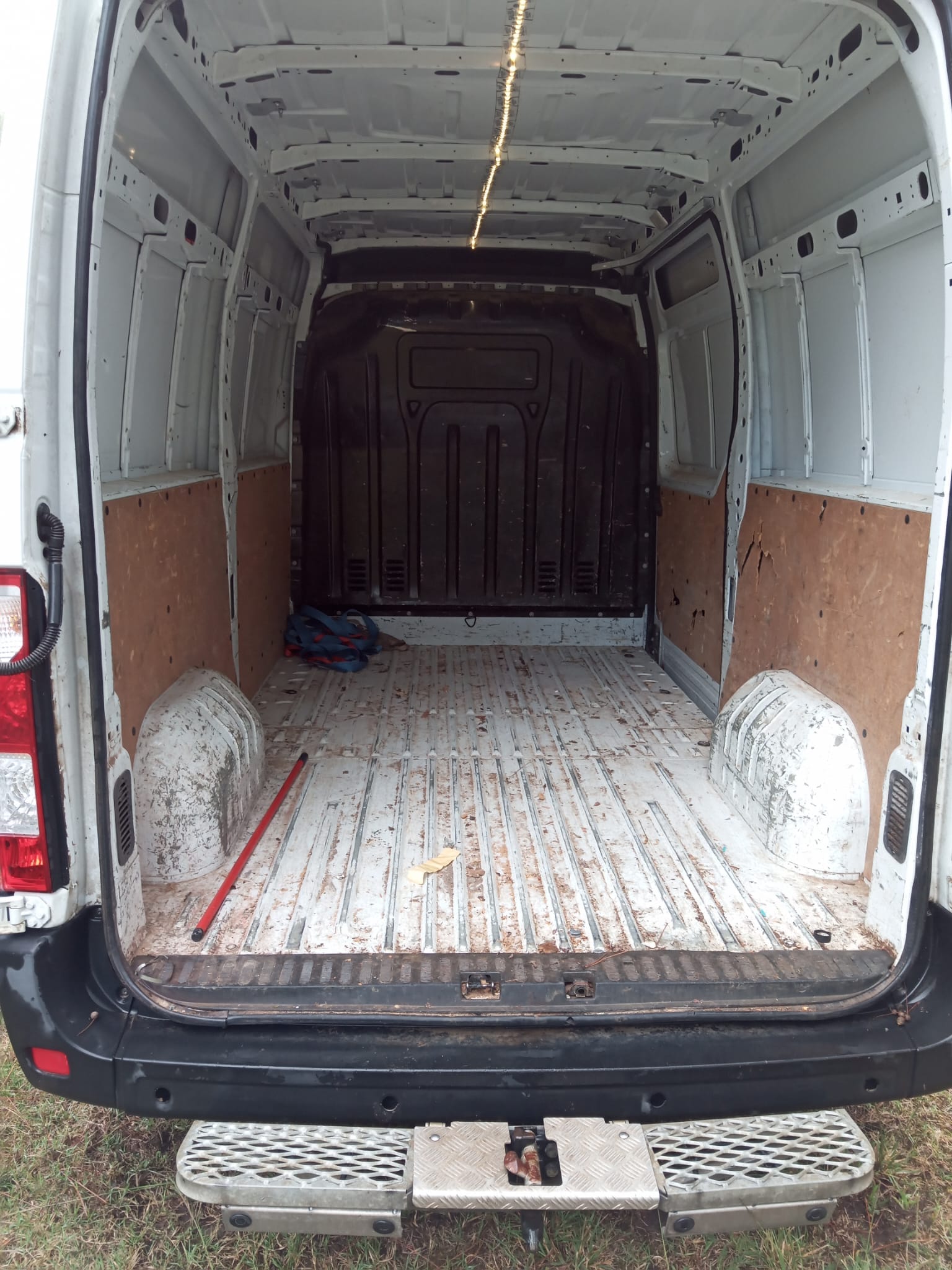 Renault Master 2.2 HDI avec Entrée audio / iPod